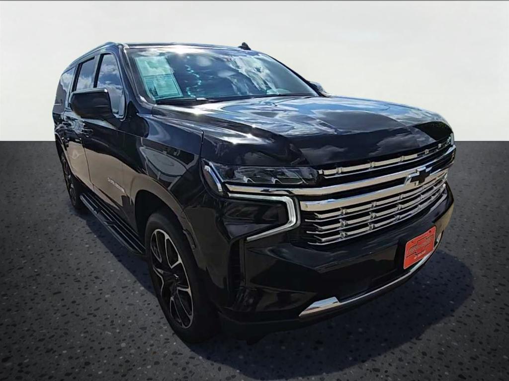 2023 Chevrolet Suburban LT