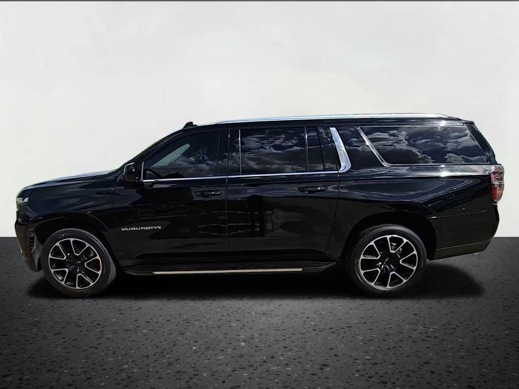 2023 Chevrolet Suburban LT