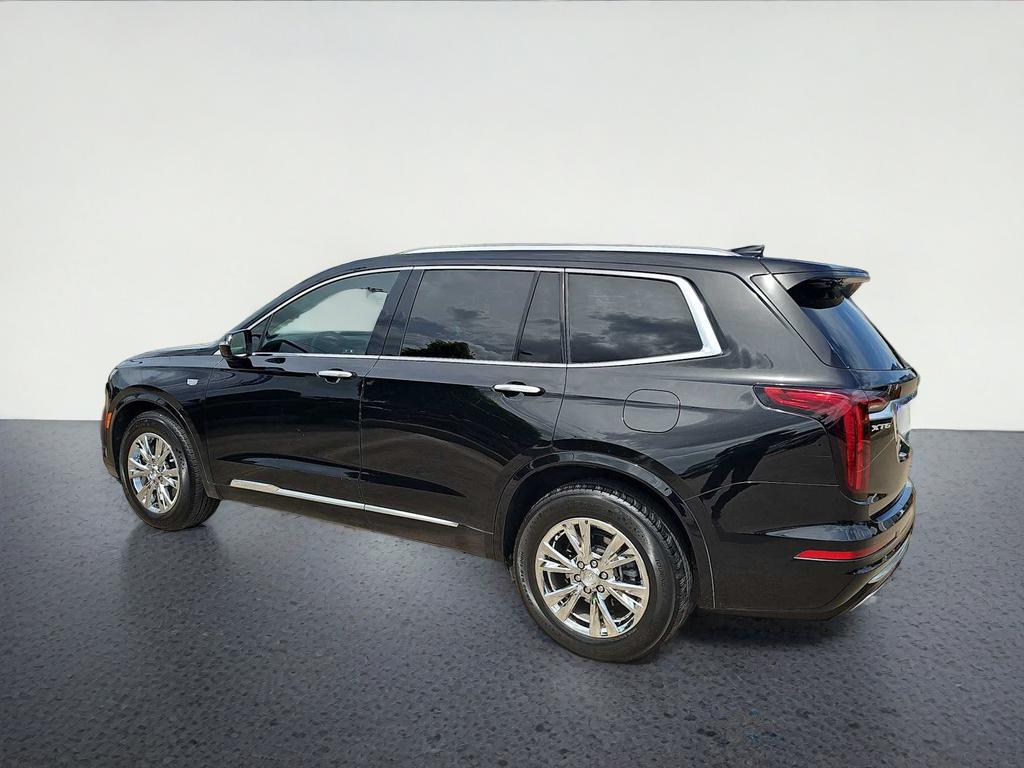 2022 Cadillac XT6 Luxury
