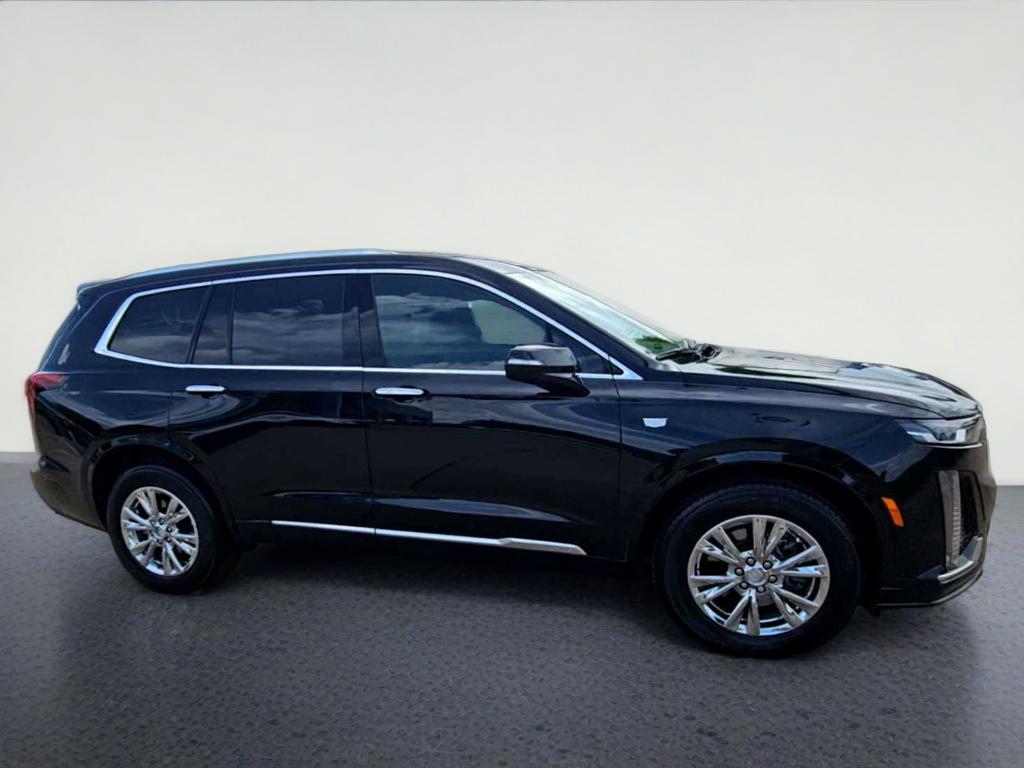 2022 Cadillac XT6 Luxury
