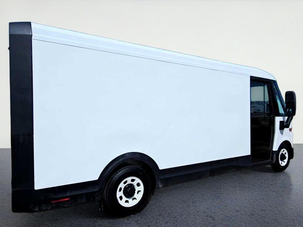 2024 BrightDrop Zevo 600 EJY