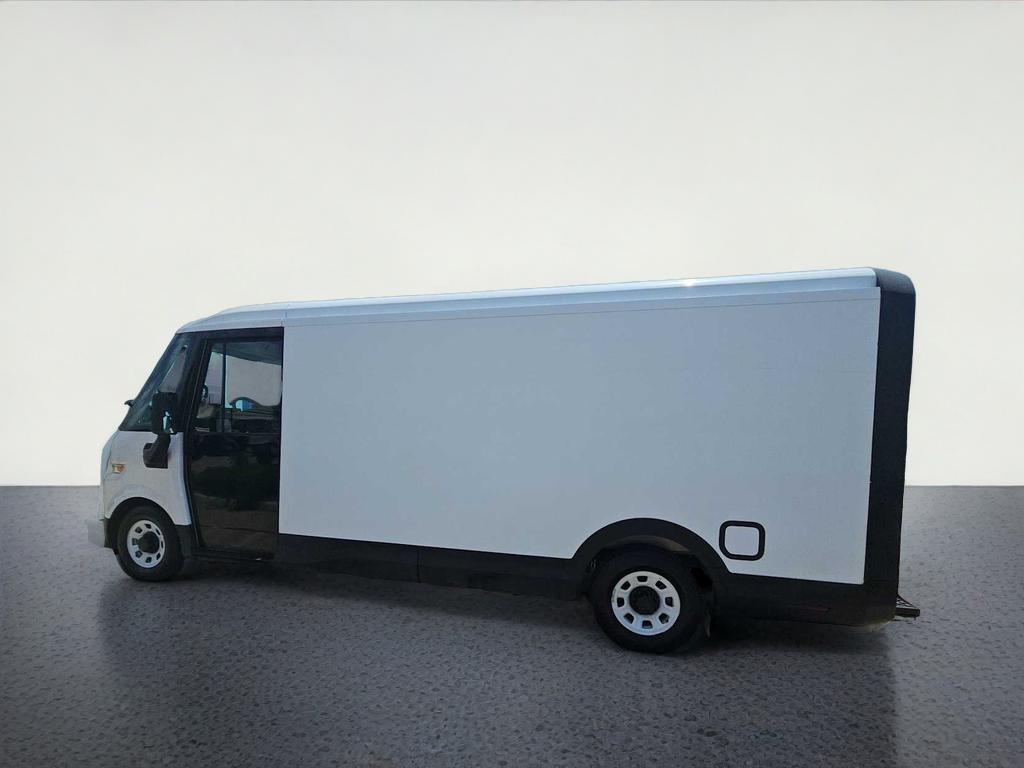 2024 BrightDrop Zevo 600 EJY