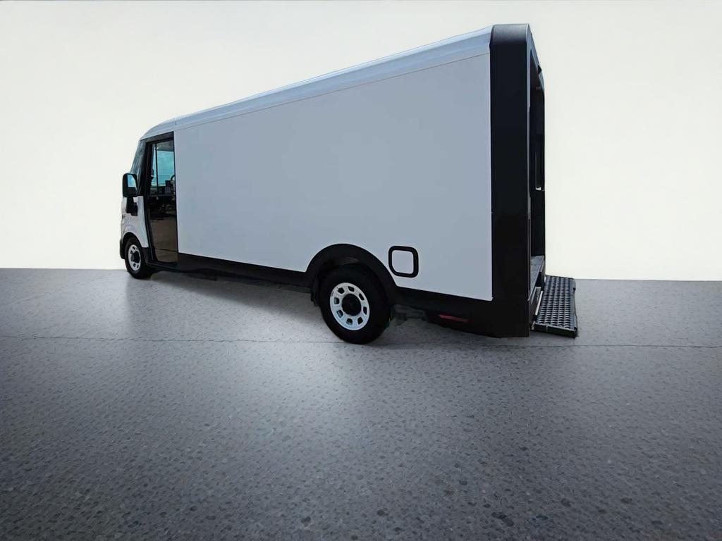 2024 BrightDrop Zevo 600 EJY