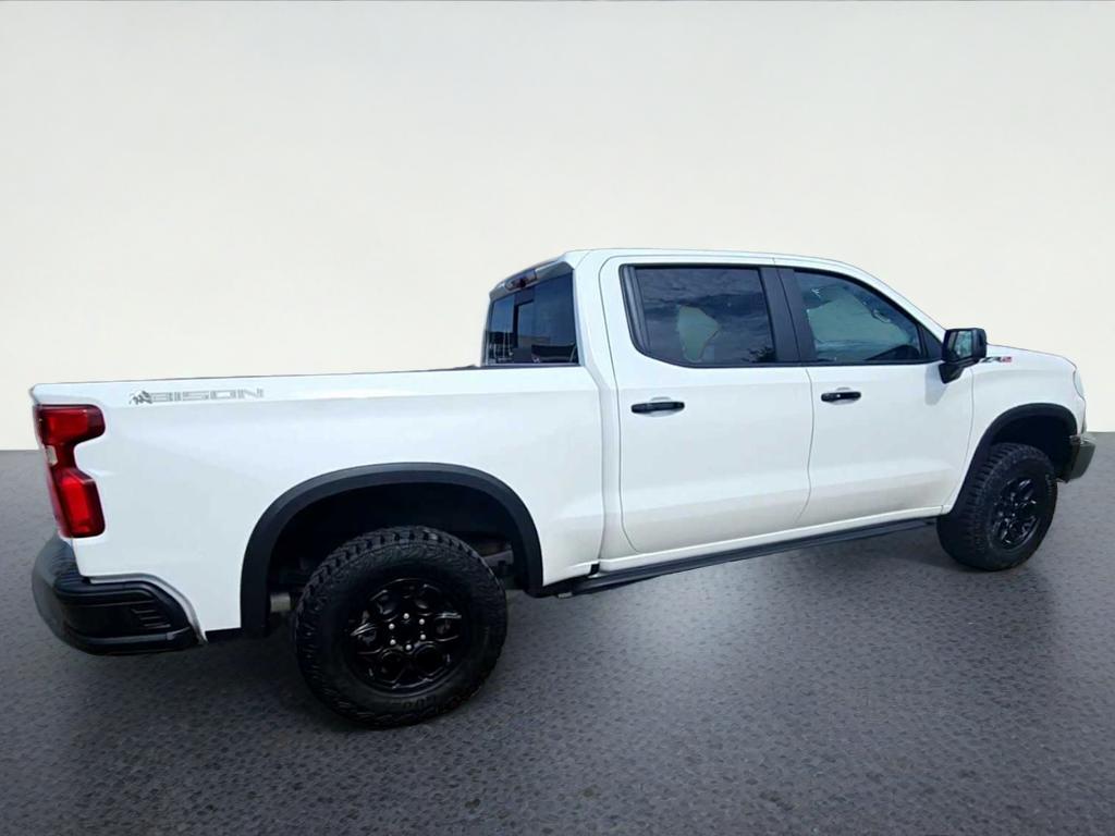 2023 Chevrolet Silverado 1500 ZR2 - Photo 8