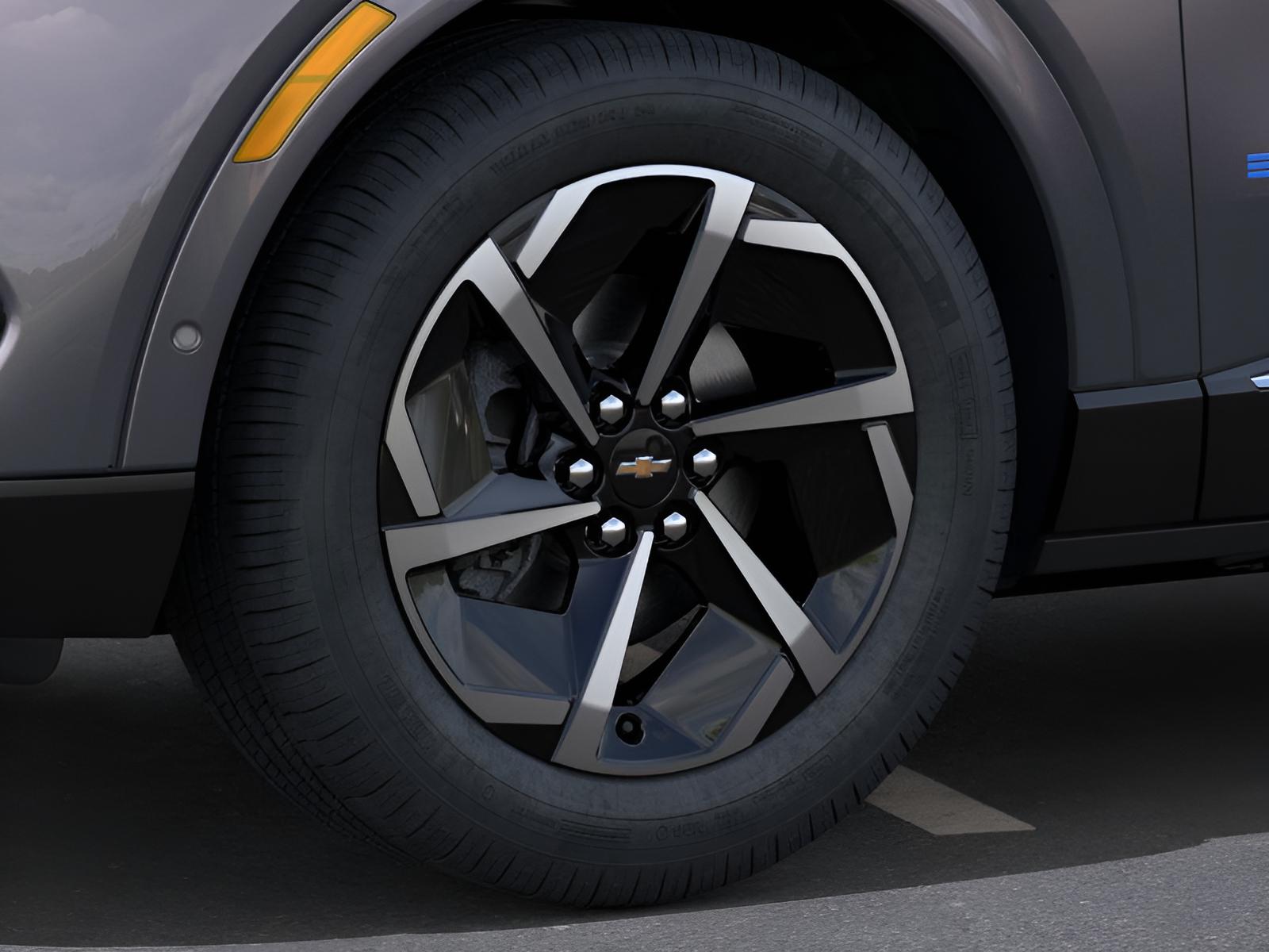 2025 Chevrolet Equinox EV LT - Photo 9