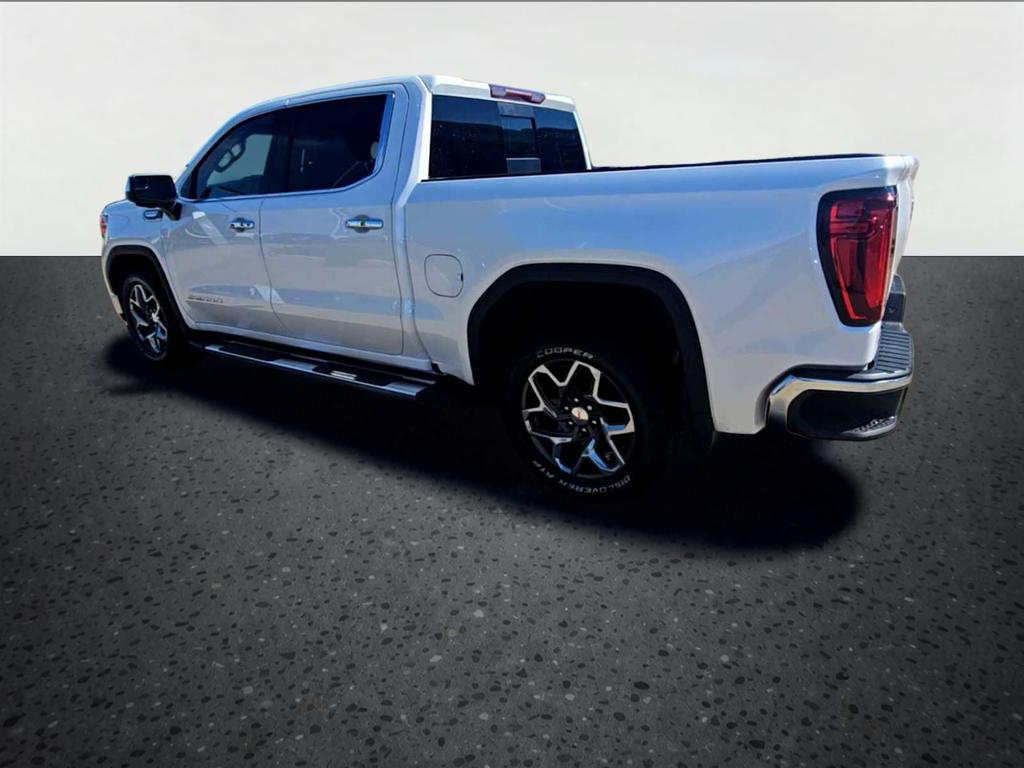 2023 GMC Sierra 1500 SLT - Photo 6