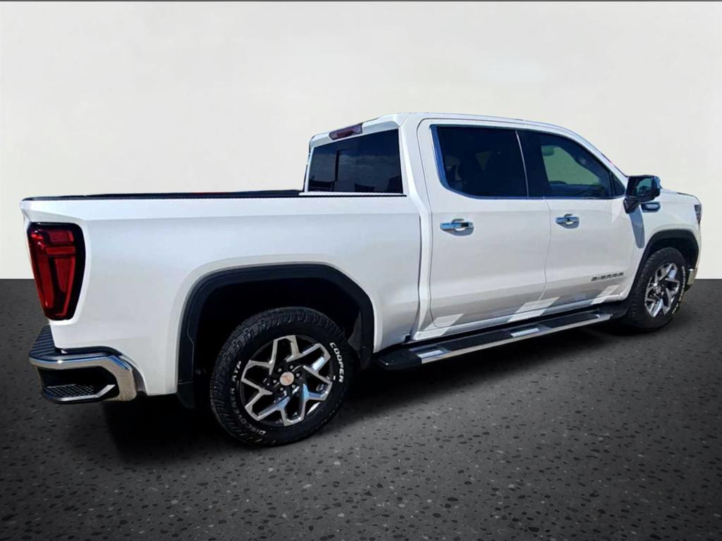 2023 GMC Sierra 1500 SLT - Photo 8