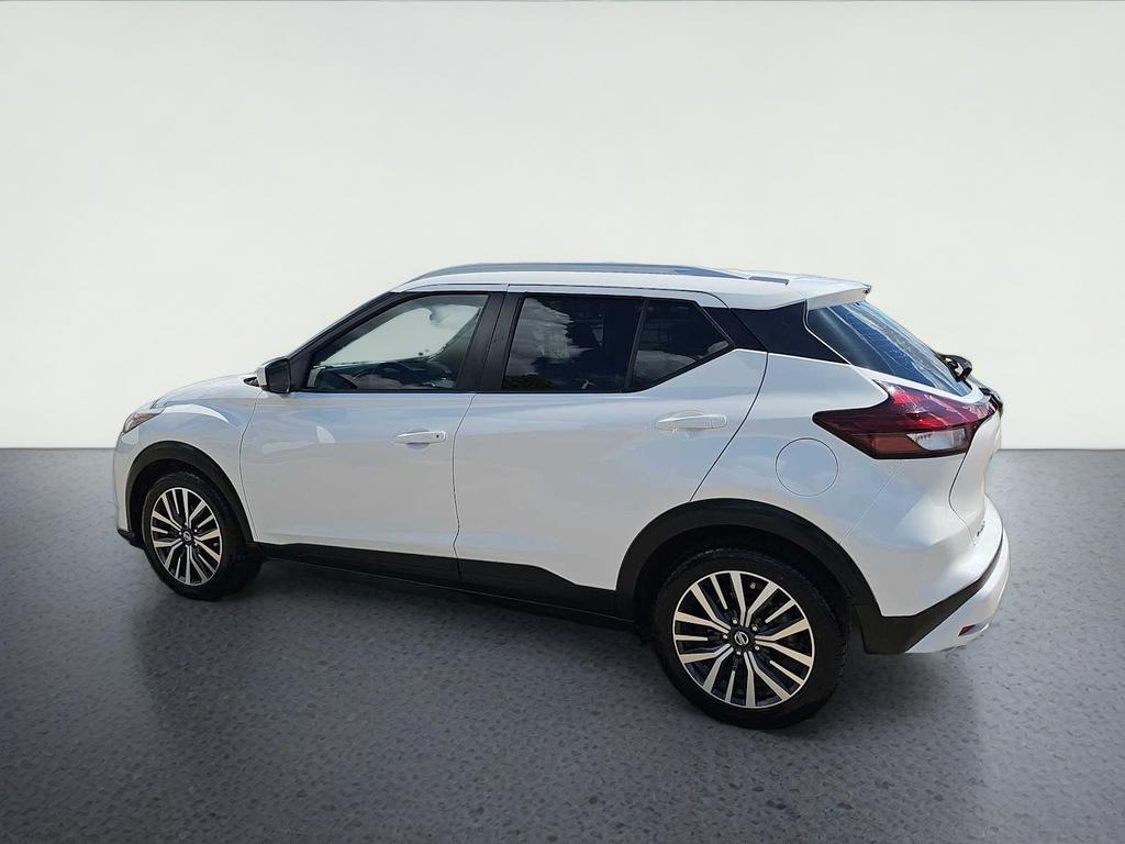 2021 Nissan Kicks SV Xtronic CVT