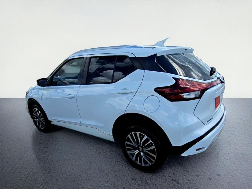 2021 Nissan Kicks SV Xtronic CVT