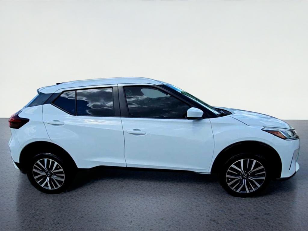 2021 Nissan Kicks SV Xtronic CVT