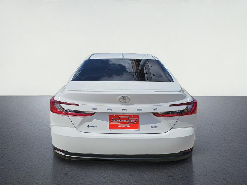 2025 Toyota Camry LE