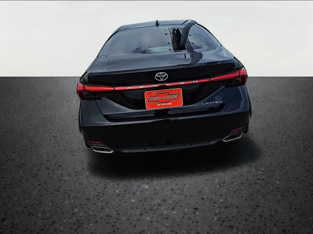 2022 Toyota Avalon Limited
