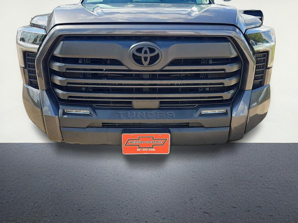 2022 Toyota Tundra SR5