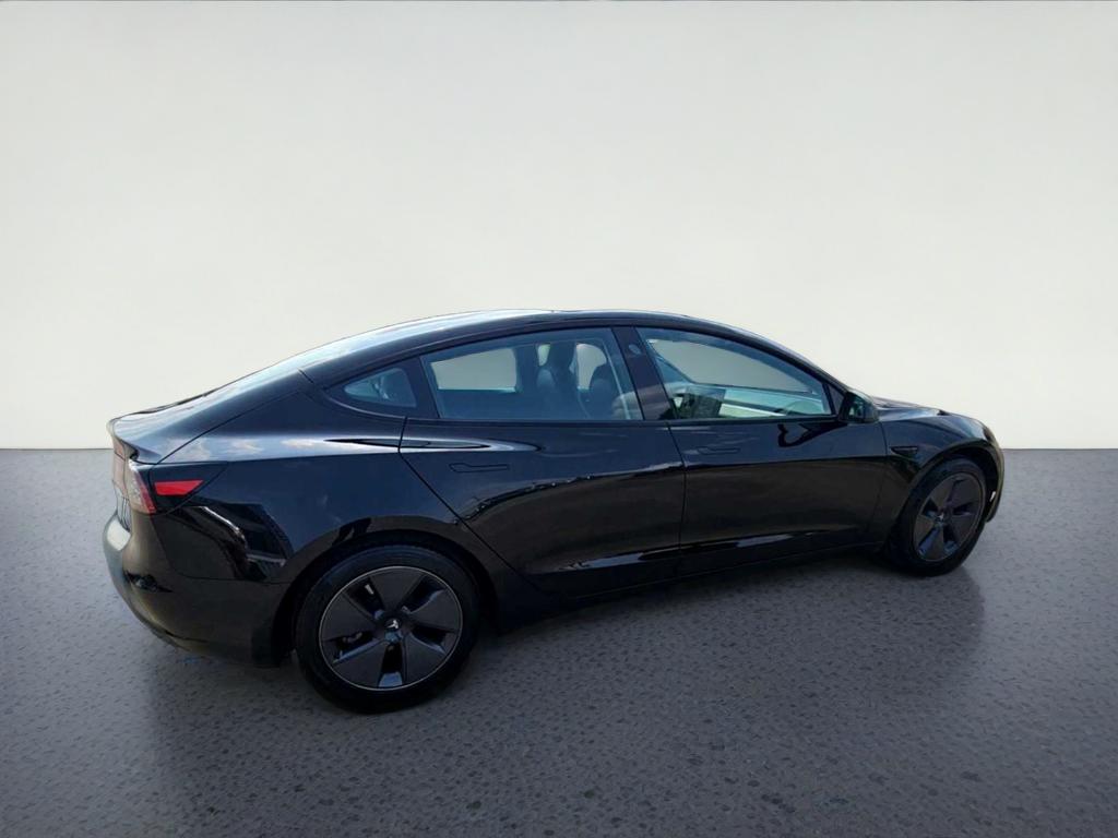 2022 Tesla Model 3 Rear-Wheel Drive