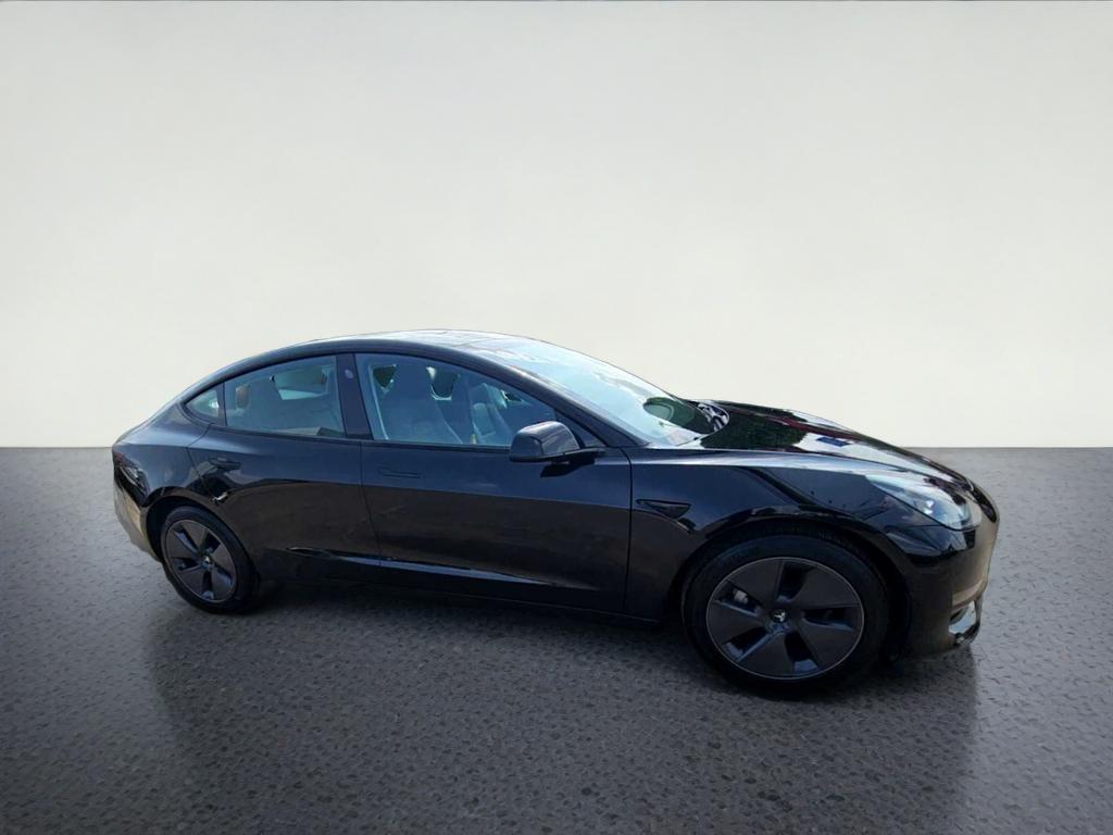 2022 Tesla Model 3 Rear-Wheel Drive