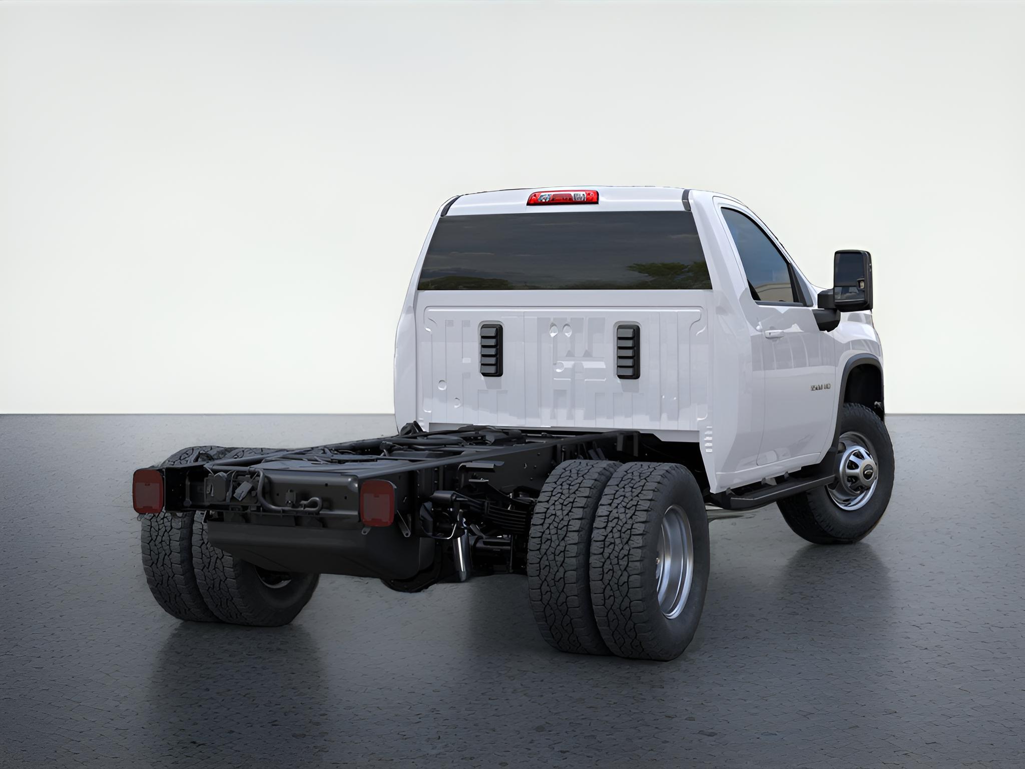 2025 Chevrolet Silverado 3500 HD Chassis Cab Work Truck
