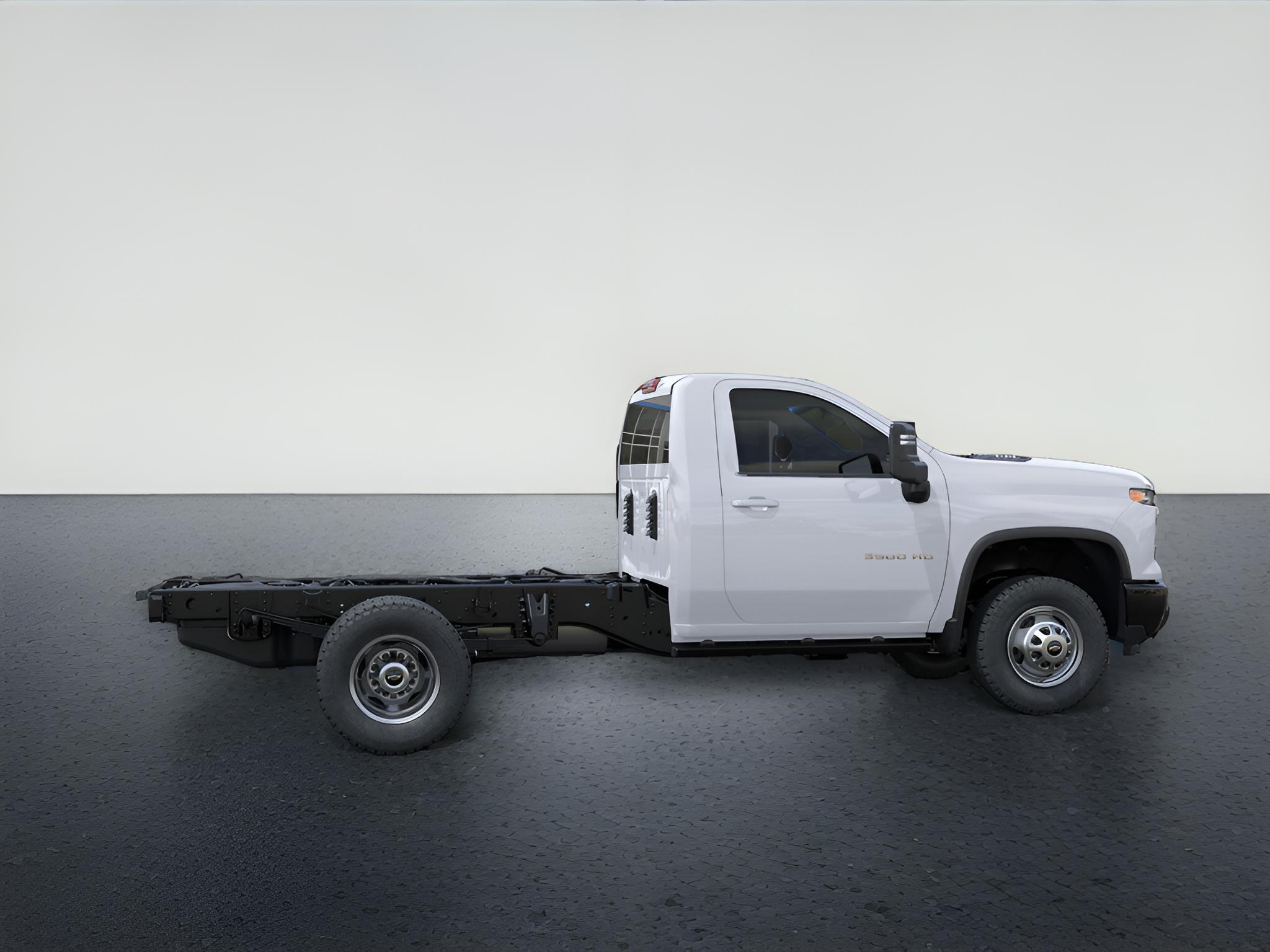 2025 Chevrolet Silverado 3500 HD Chassis Cab Work Truck