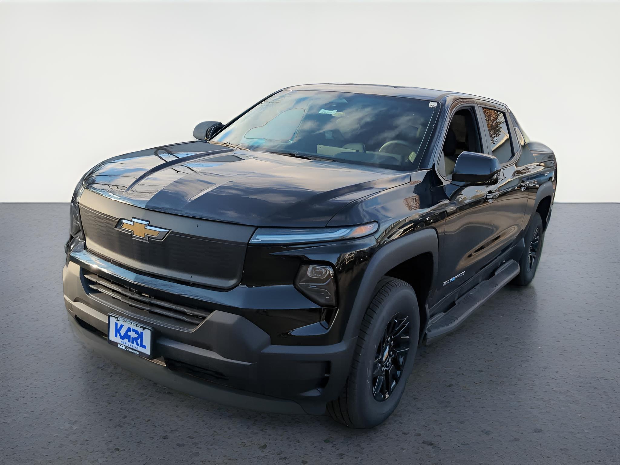 2024 Chevrolet Silverado EV Work Truck 4WT's photo