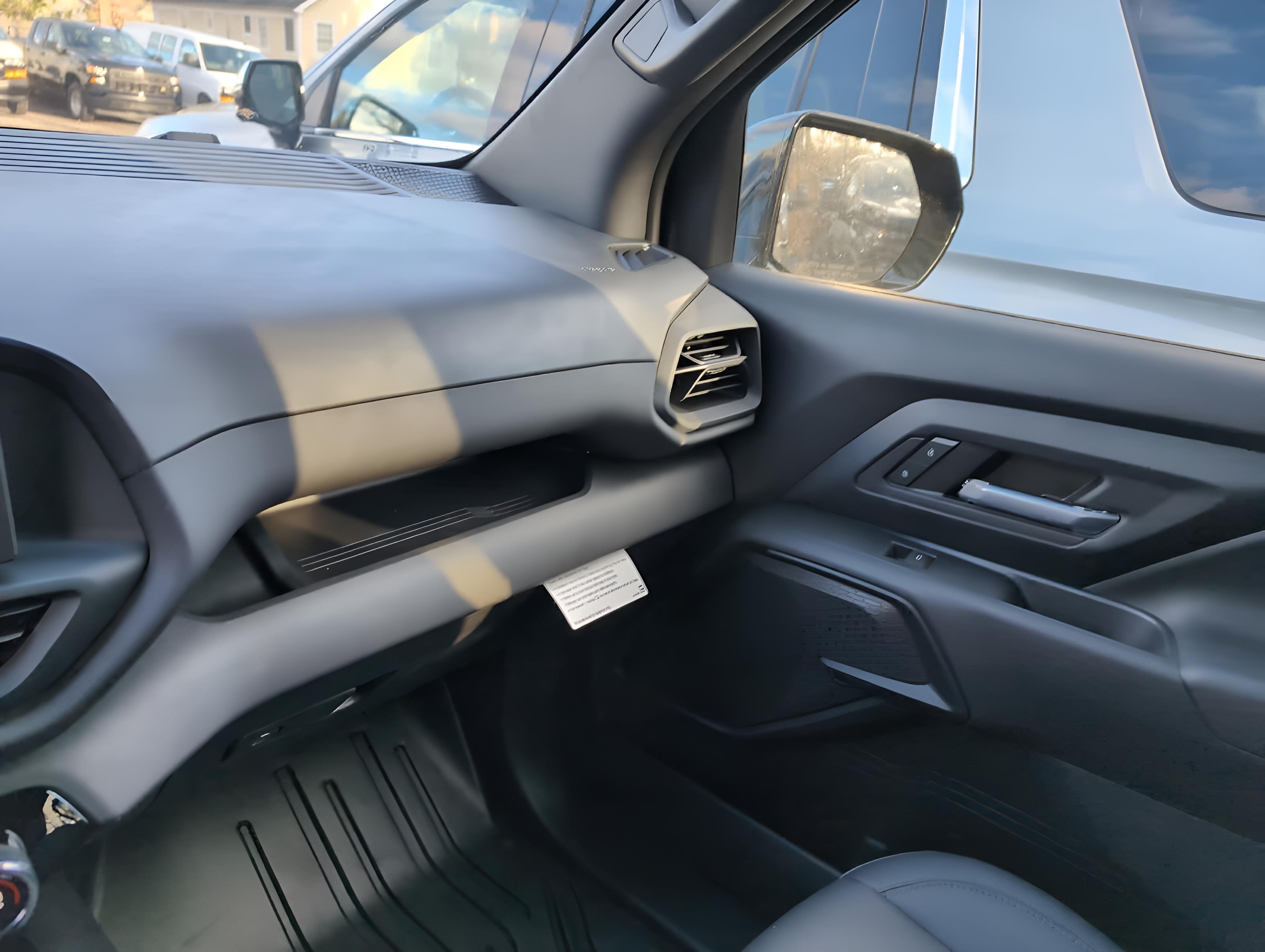 2024 Chevrolet Silverado EV Work Truck