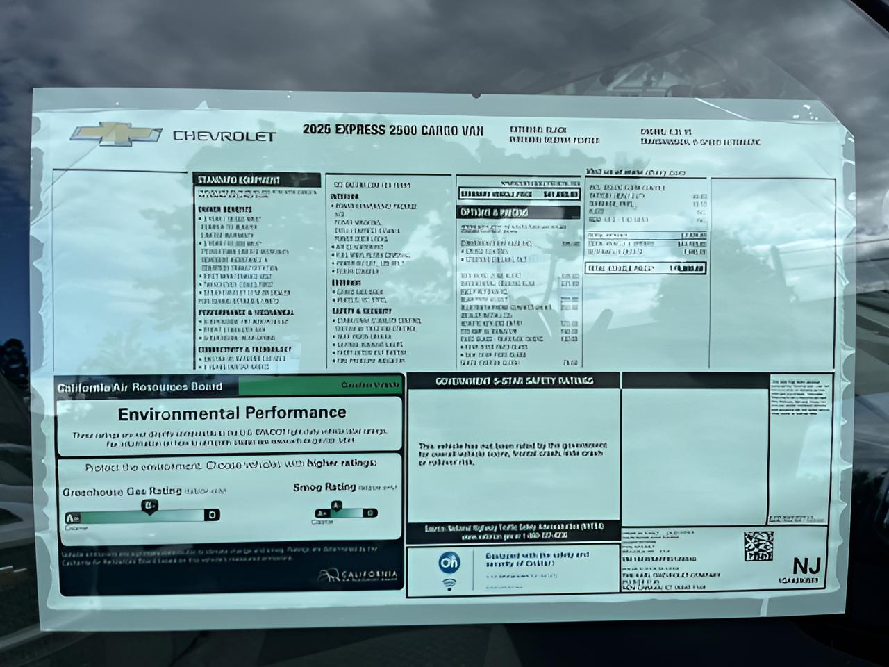 2025 Chevrolet Express Cargo 2500 WT