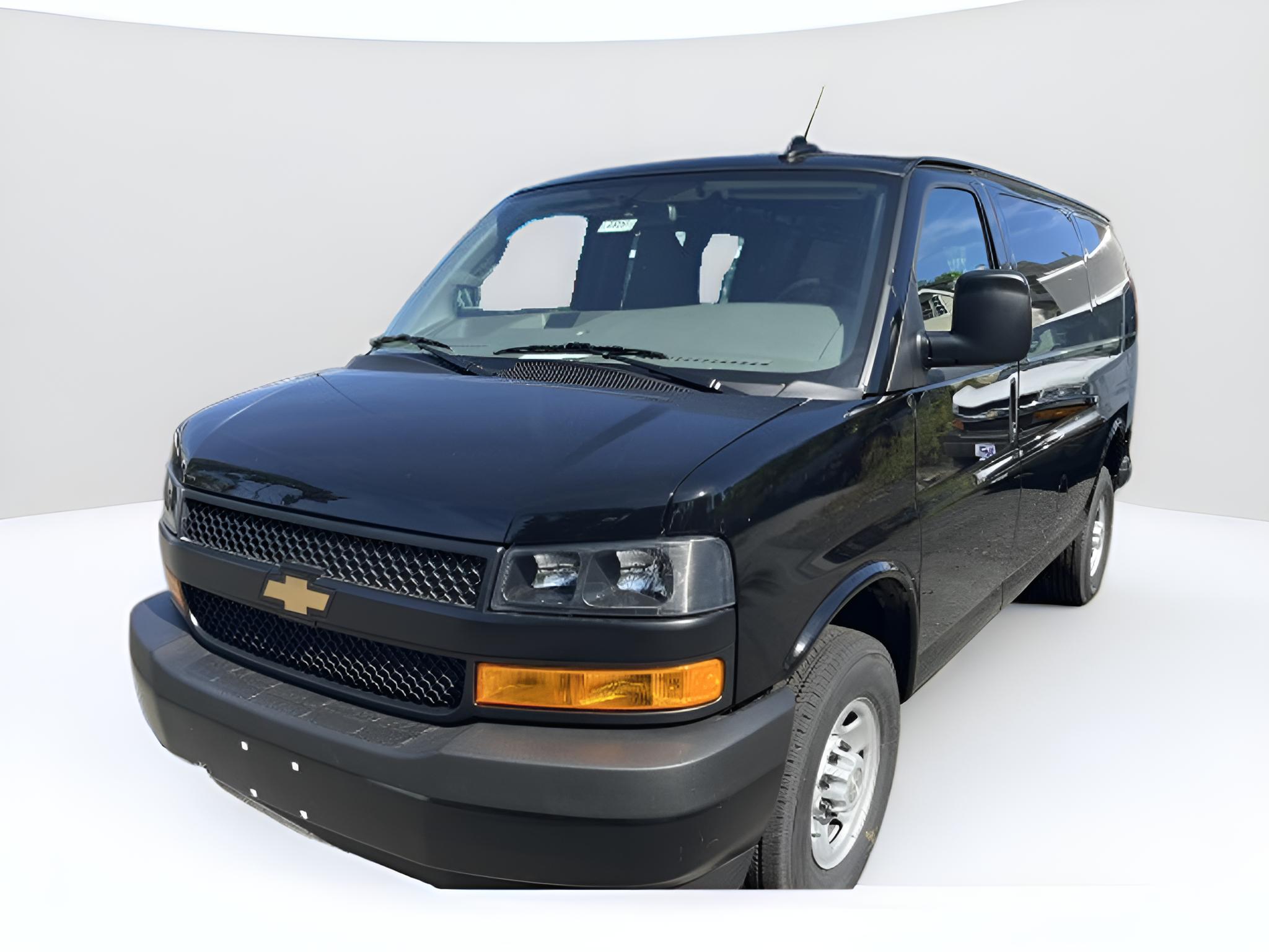 2025 Chevrolet Express Cargo 2500 WT