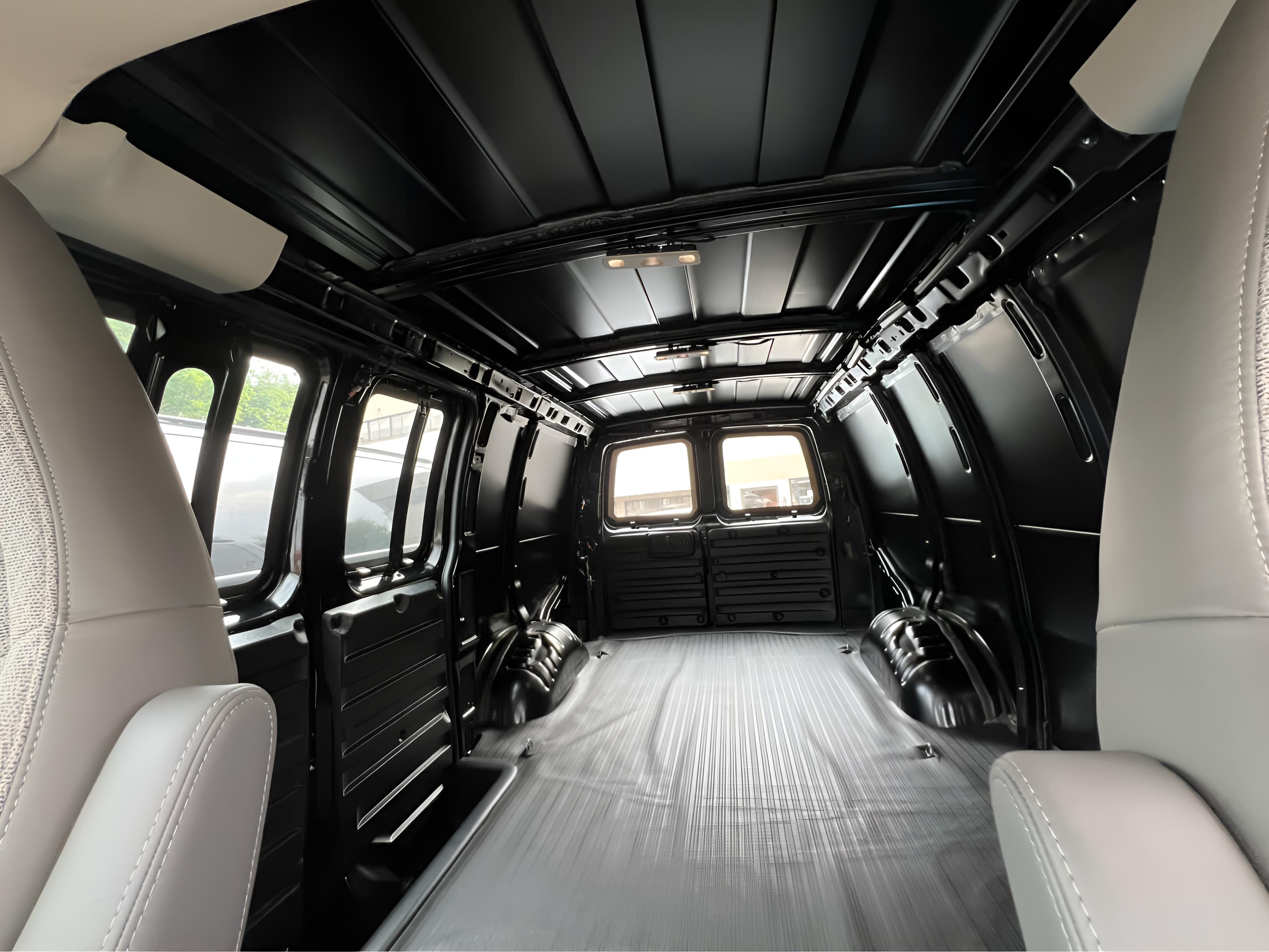 2025 Chevrolet Express Cargo WT