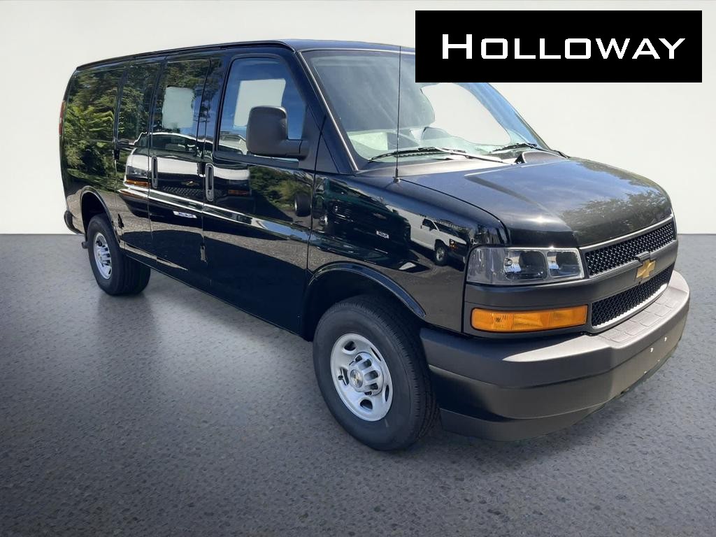 2025 Chevrolet Express Cargo Work Van - Photo 16
