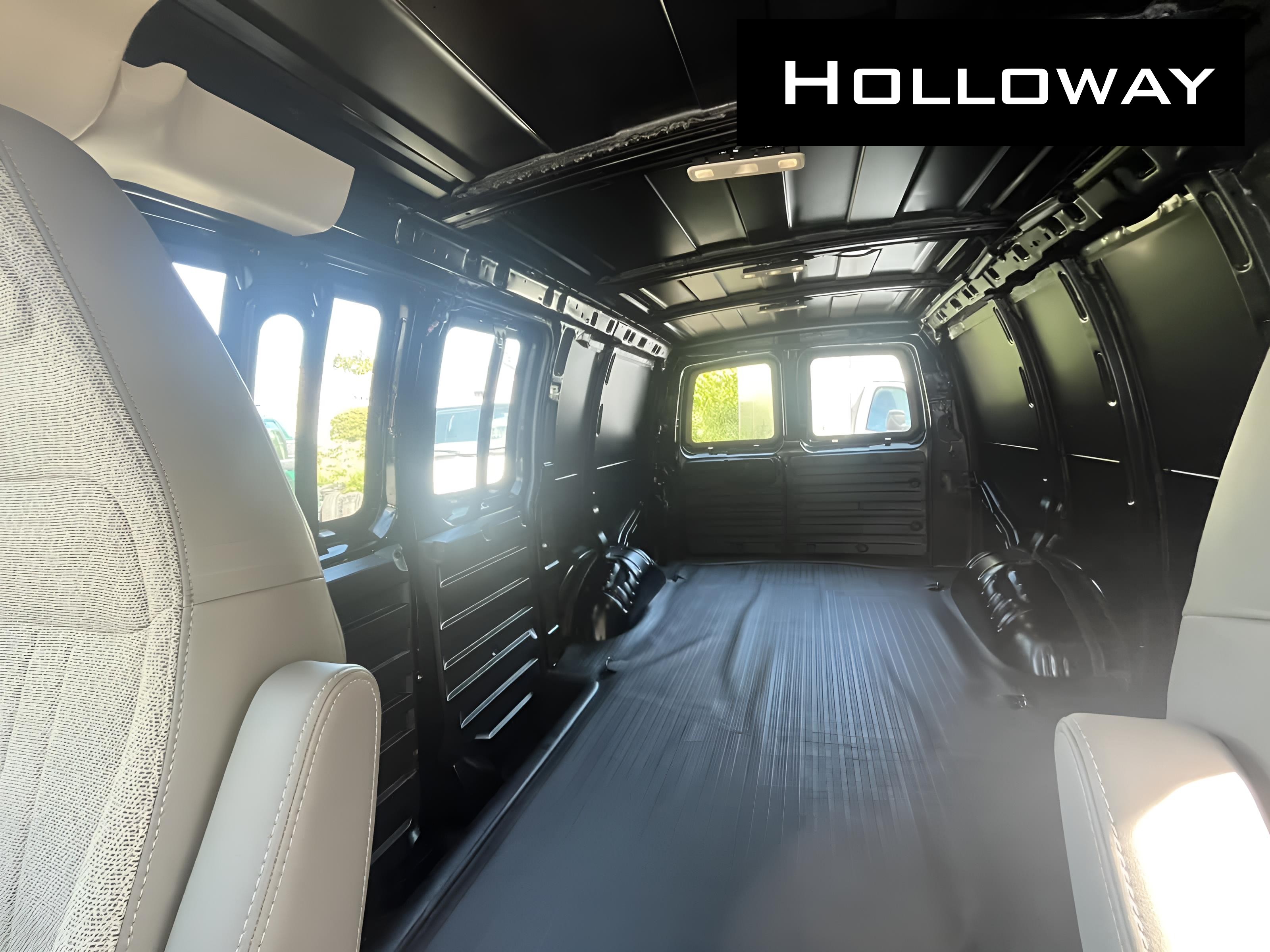 2025 Chevrolet Express Cargo WT