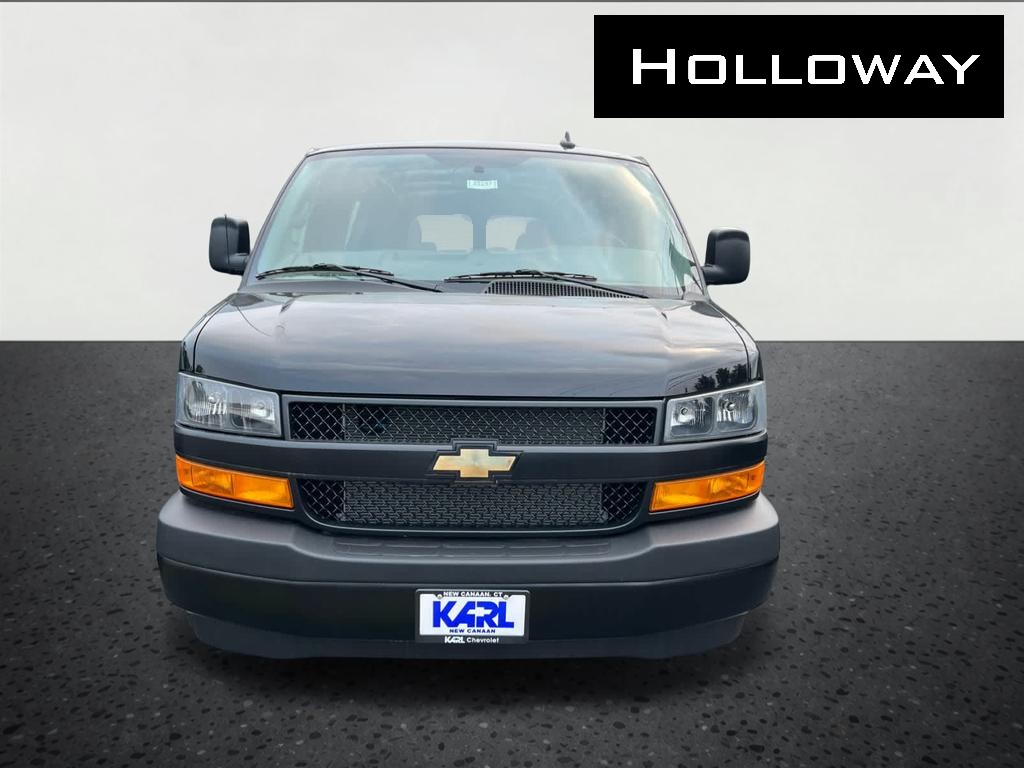 2025 Chevrolet Express Cargo WT