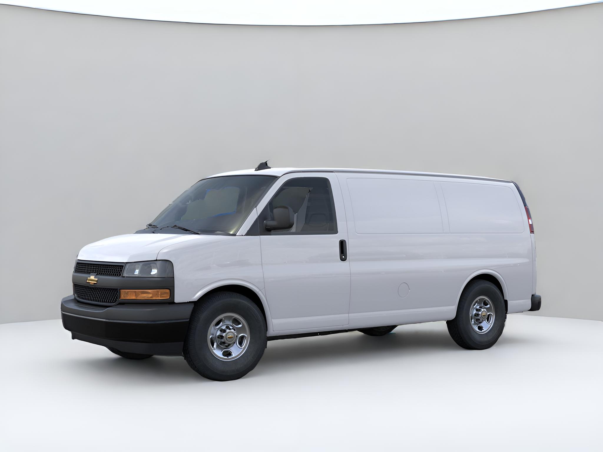 2025 Chevrolet Express Cargo WT