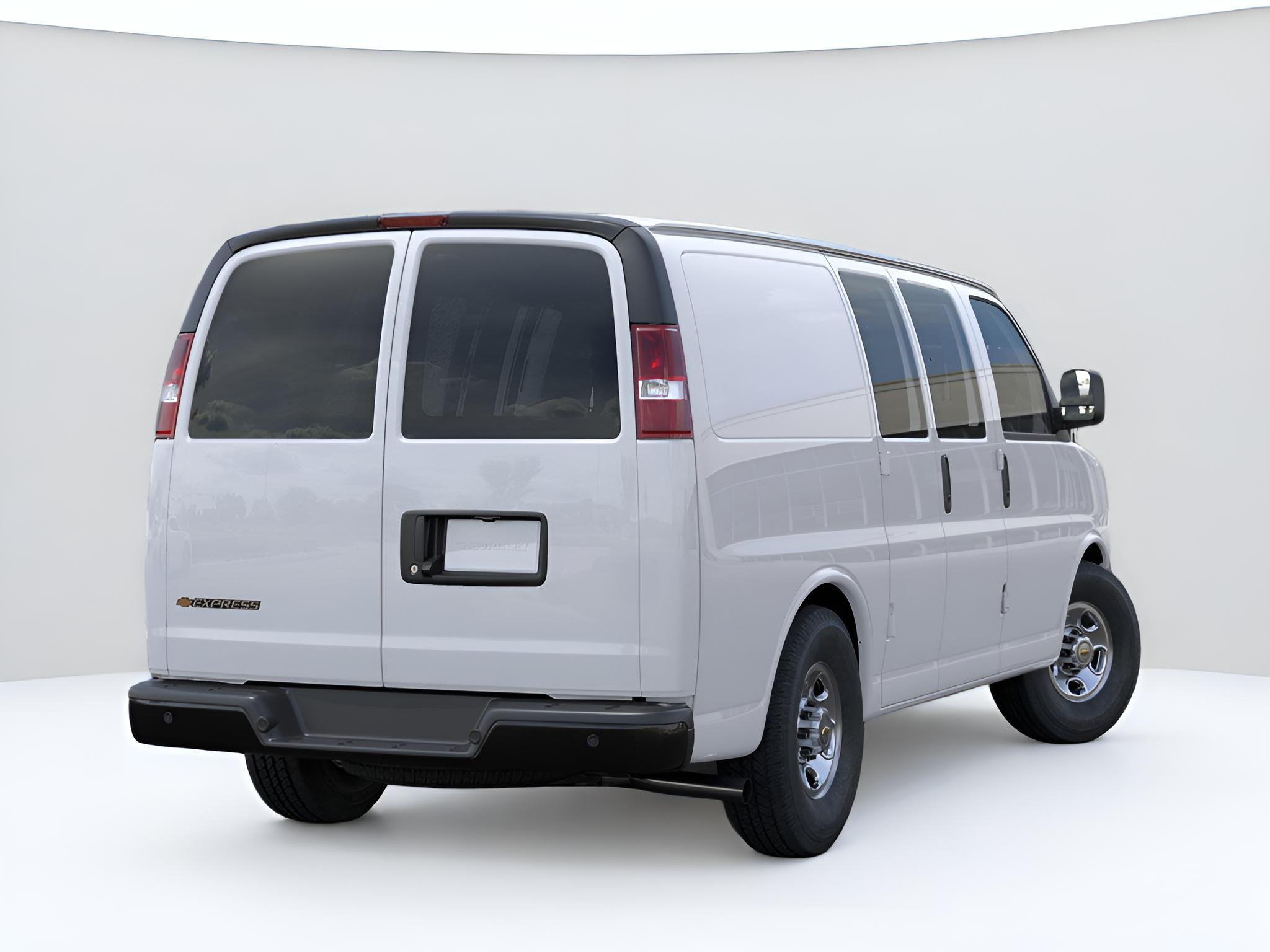 2025 Chevrolet Express Cargo WT