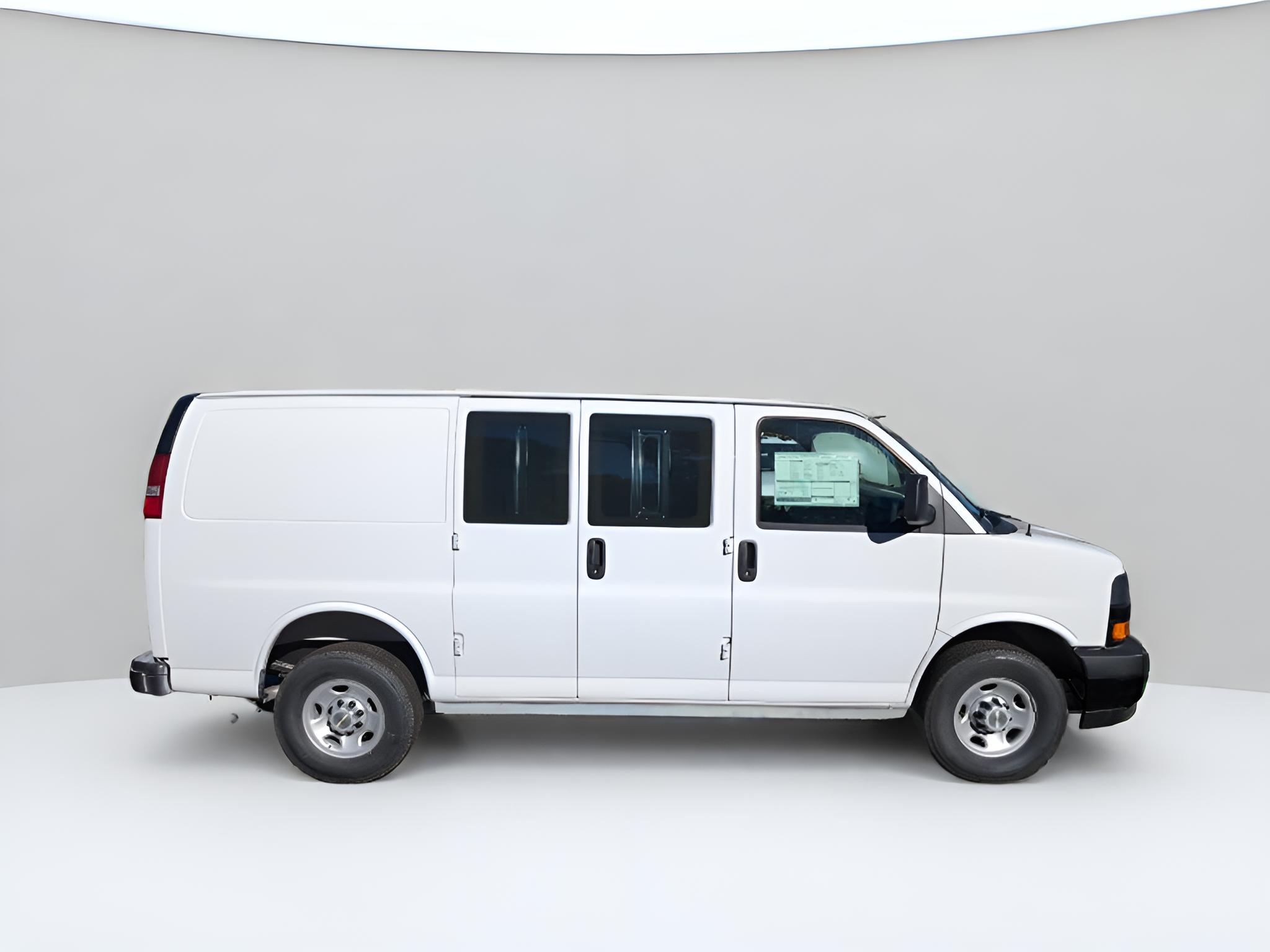 2025 Chevrolet Express Cargo 2500 WT