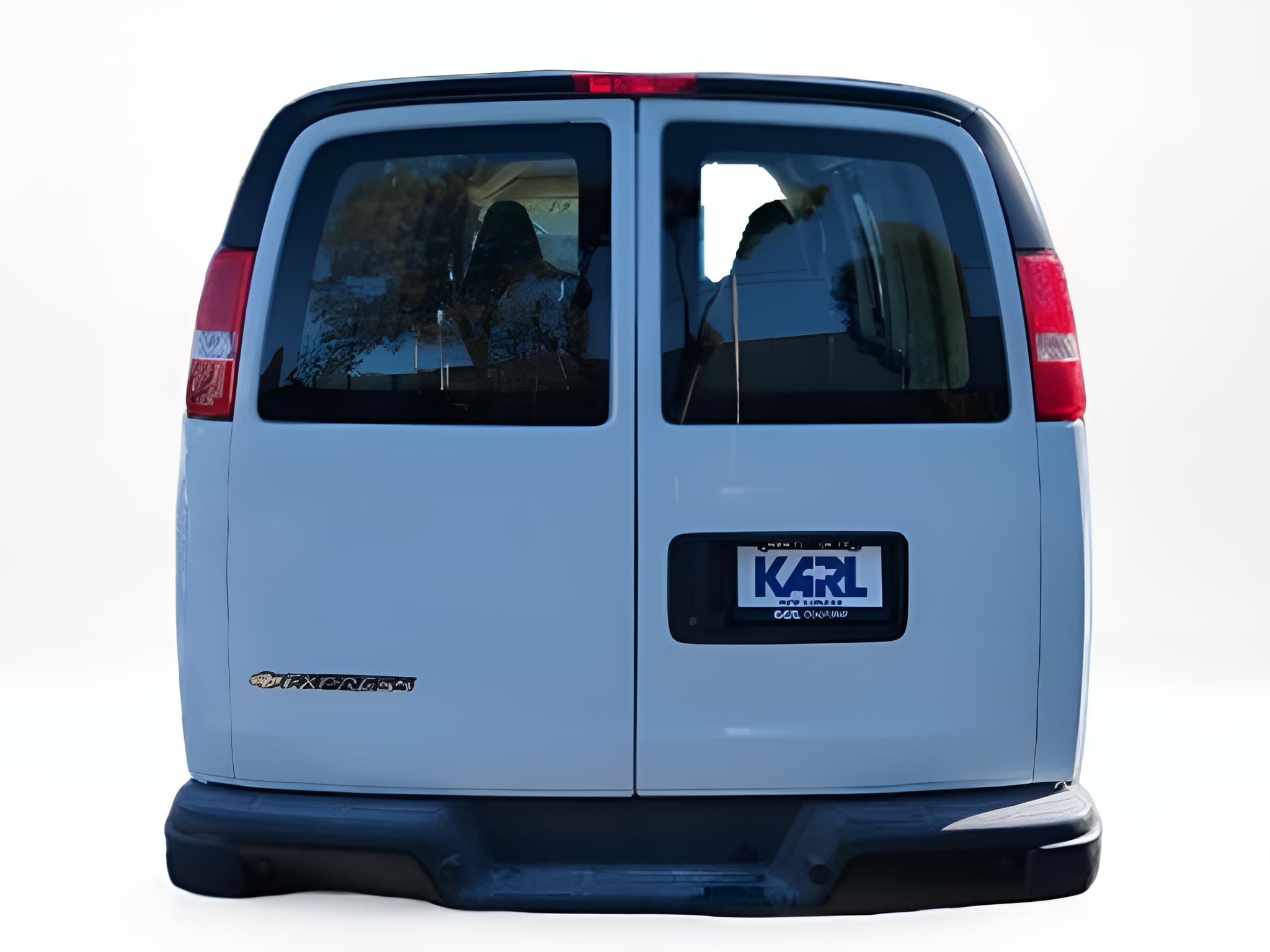 2025 Chevrolet Express Cargo 2500 WT