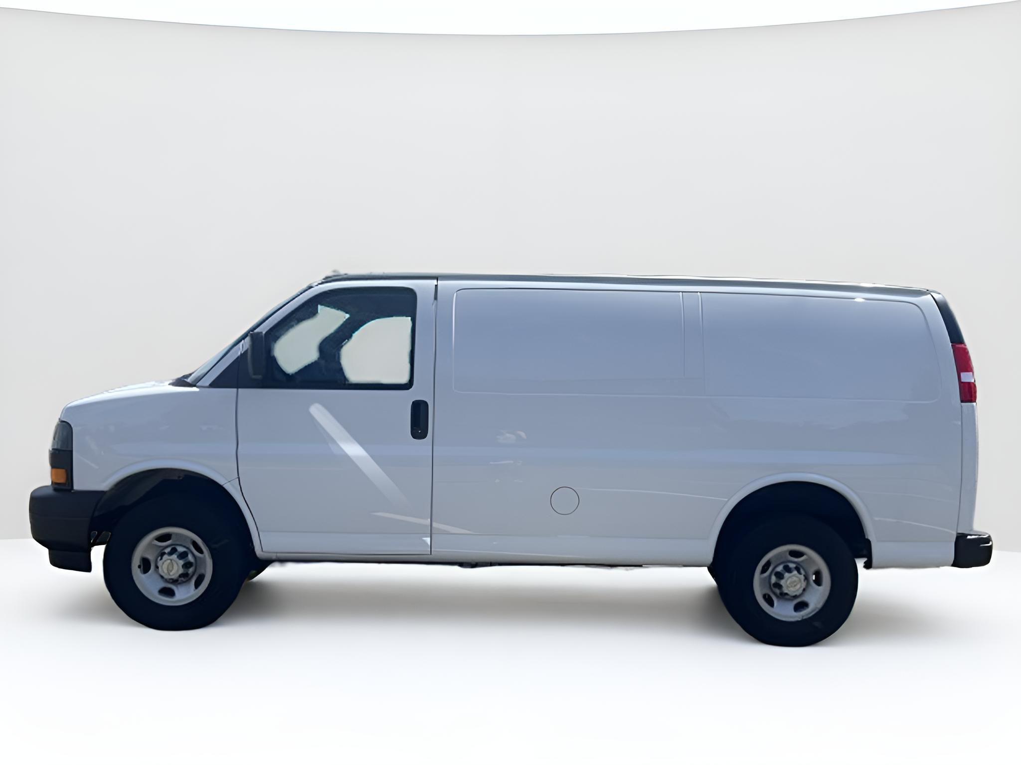 2024 Chevrolet Express Cargo 3500 WT