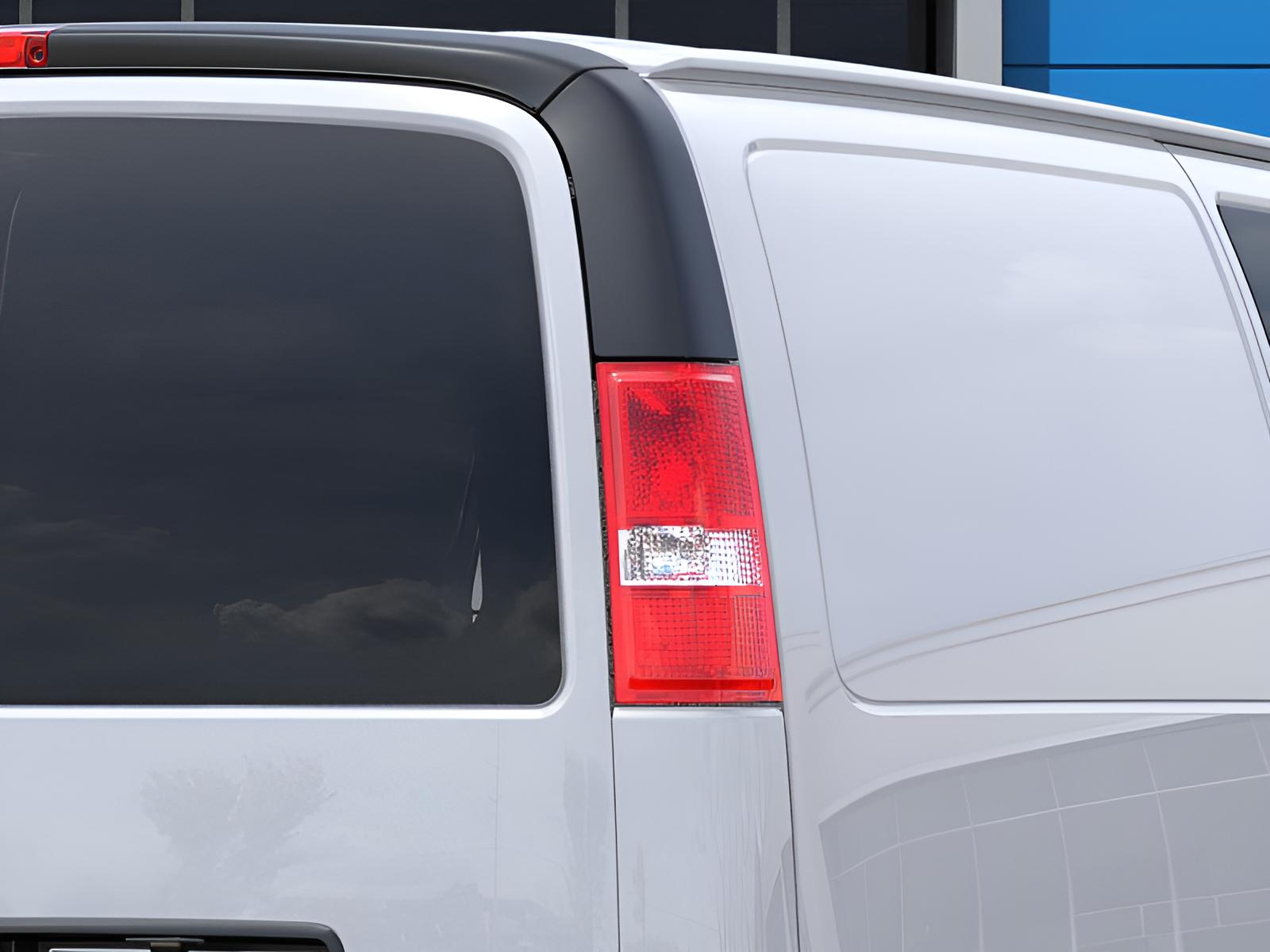 2024 Chevrolet Express Cargo 3500 WT