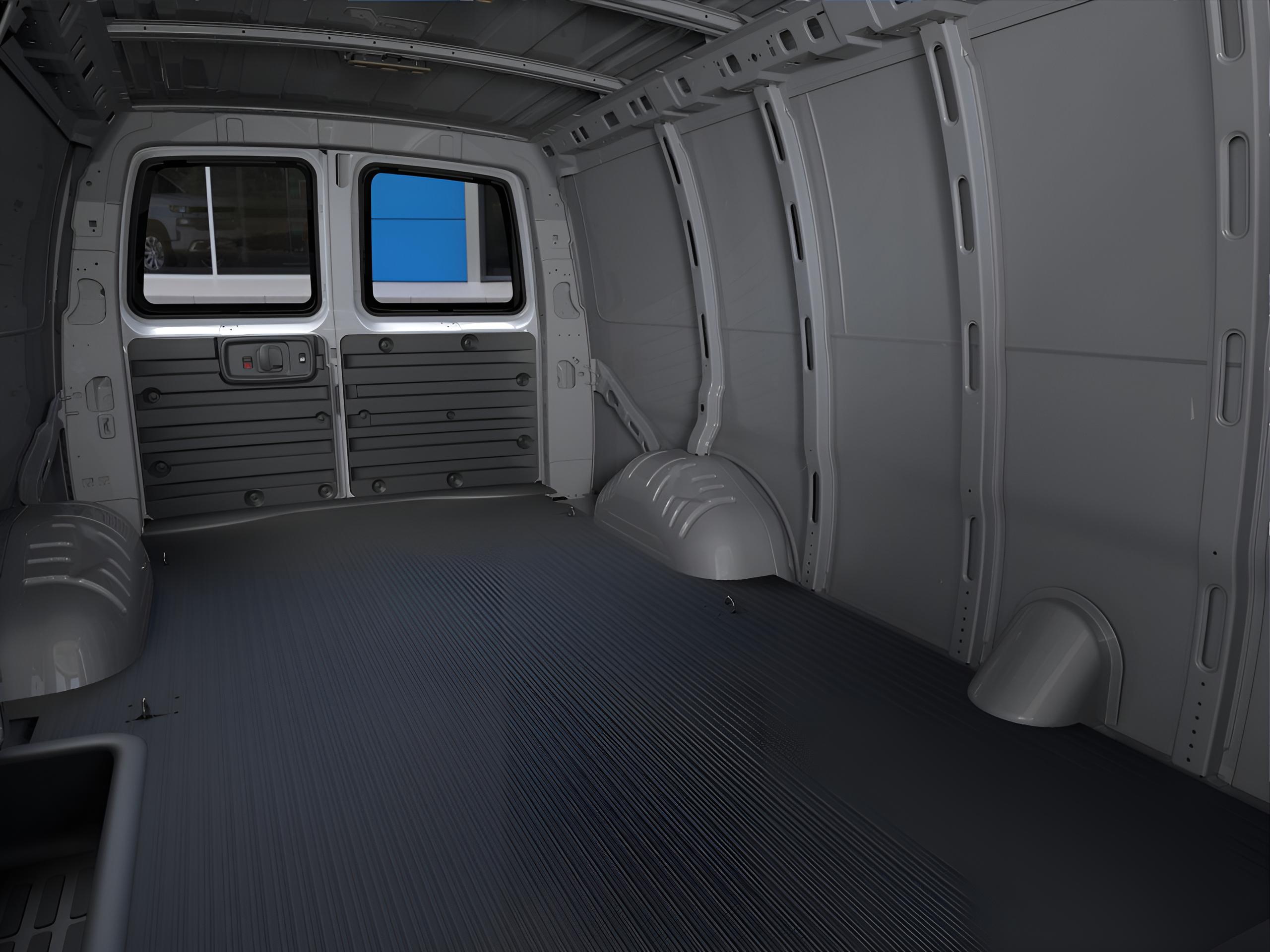 2024 Chevrolet Express Cargo 3500 WT