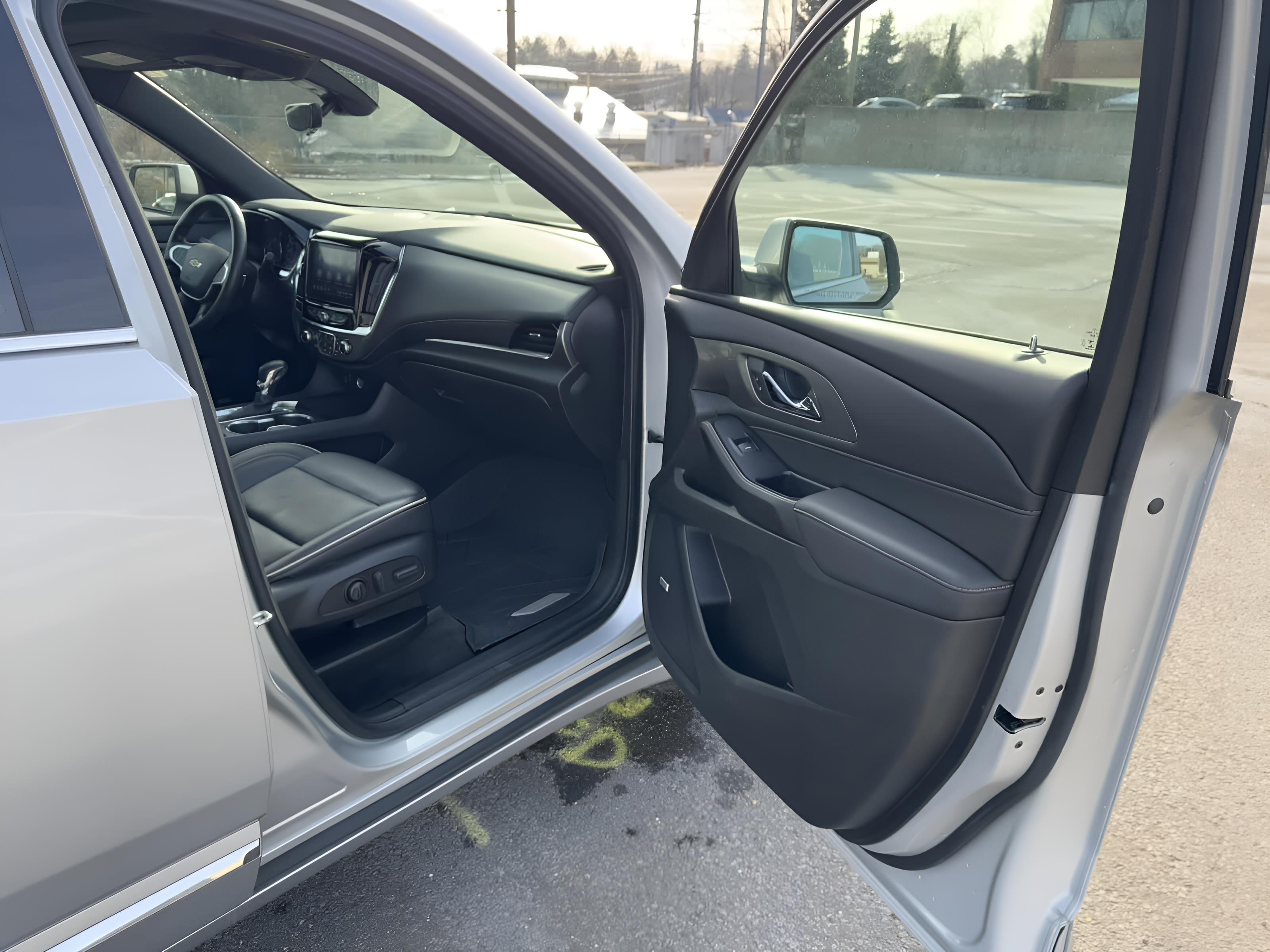 2022 Chevrolet Traverse Premier