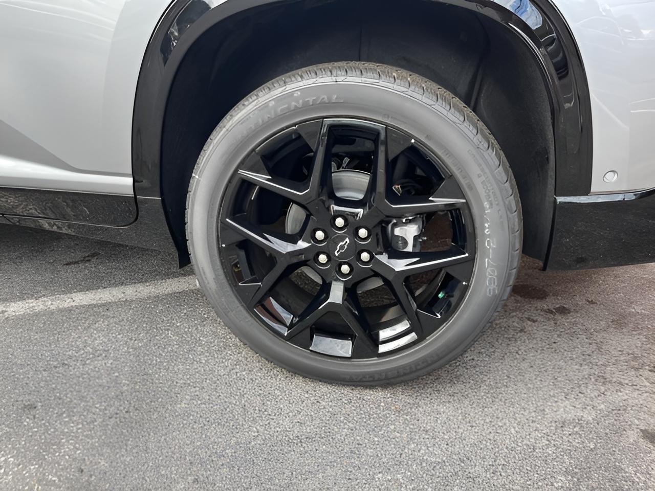 2025 Chevrolet Traverse RS