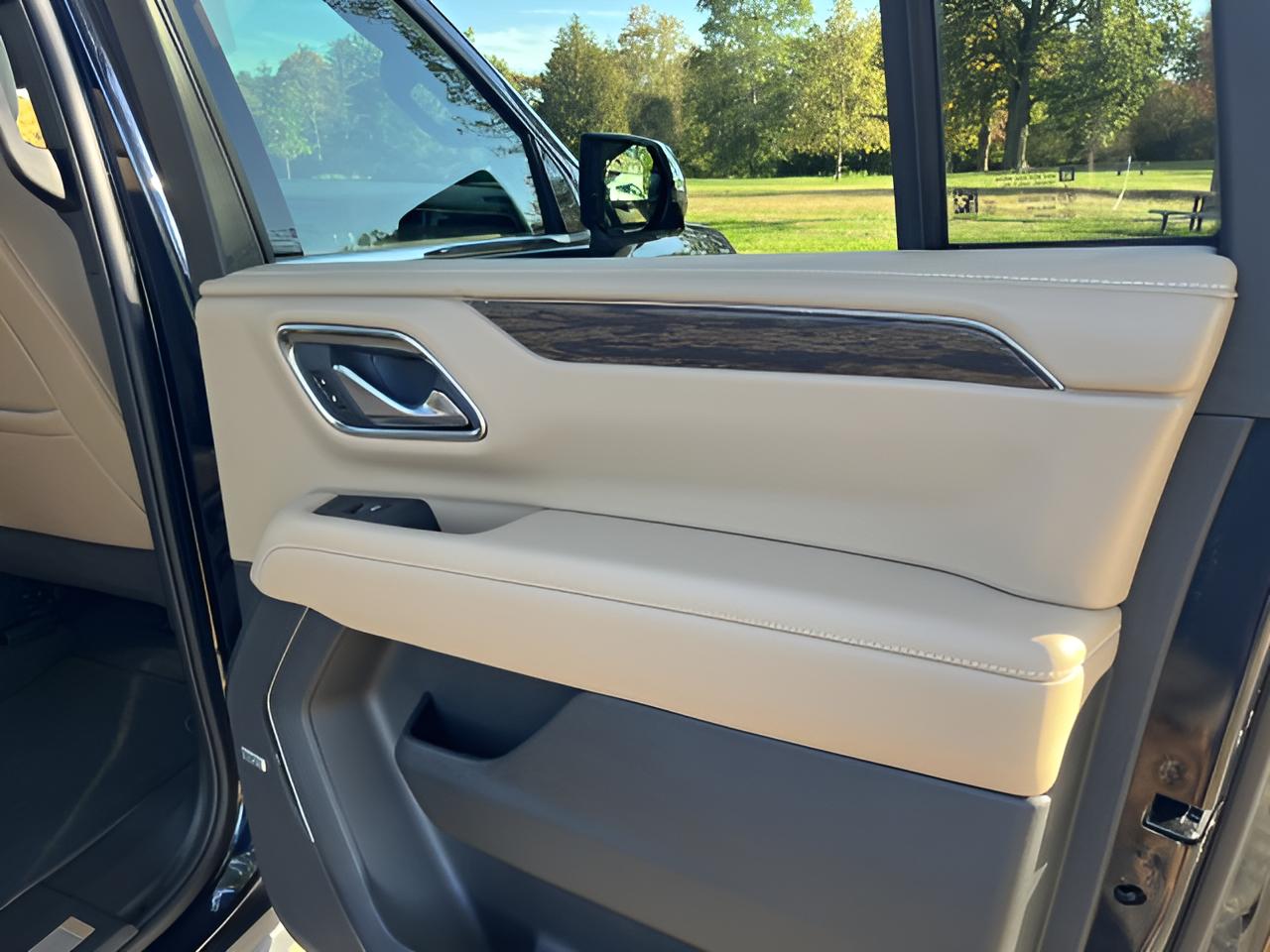 2024 Chevrolet Suburban Premier