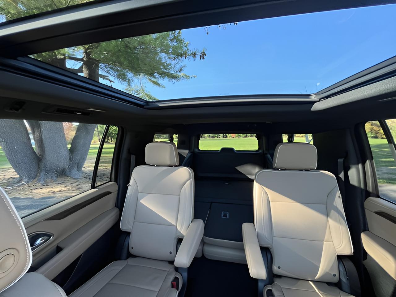 2024 Chevrolet Suburban Premier