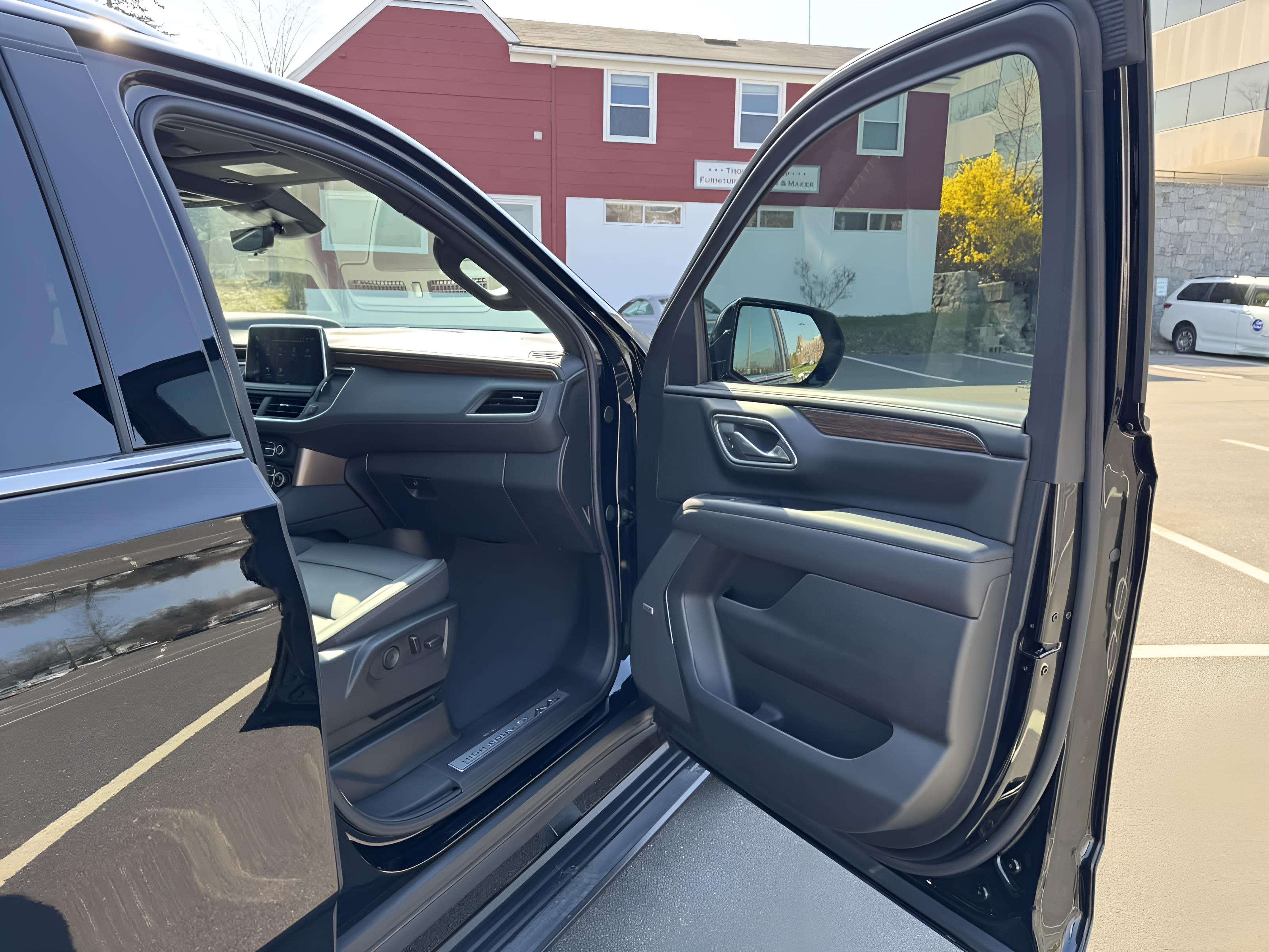 2024 Chevrolet Suburban High Country