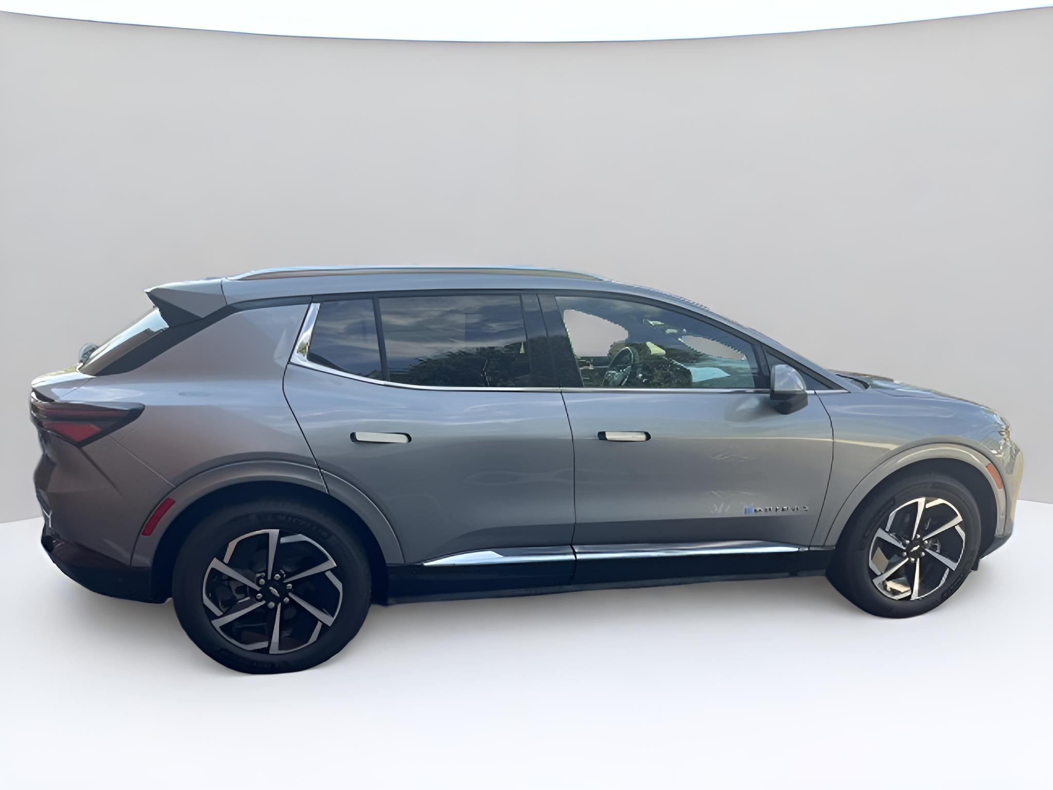 2024 Chevrolet Equinox EV 2LT