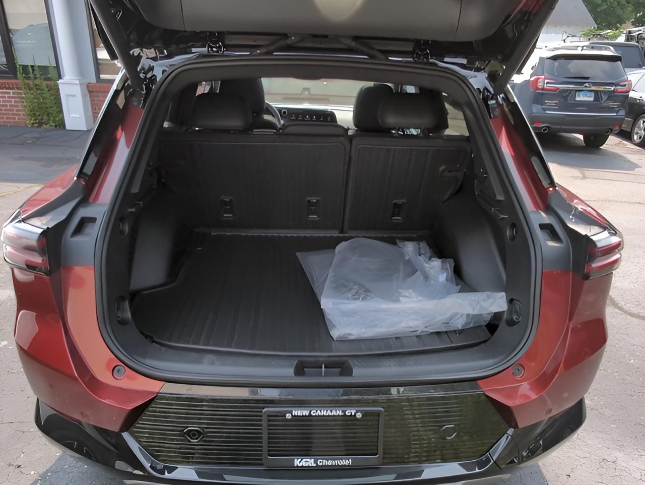 2025 Chevrolet Equinox EV LT