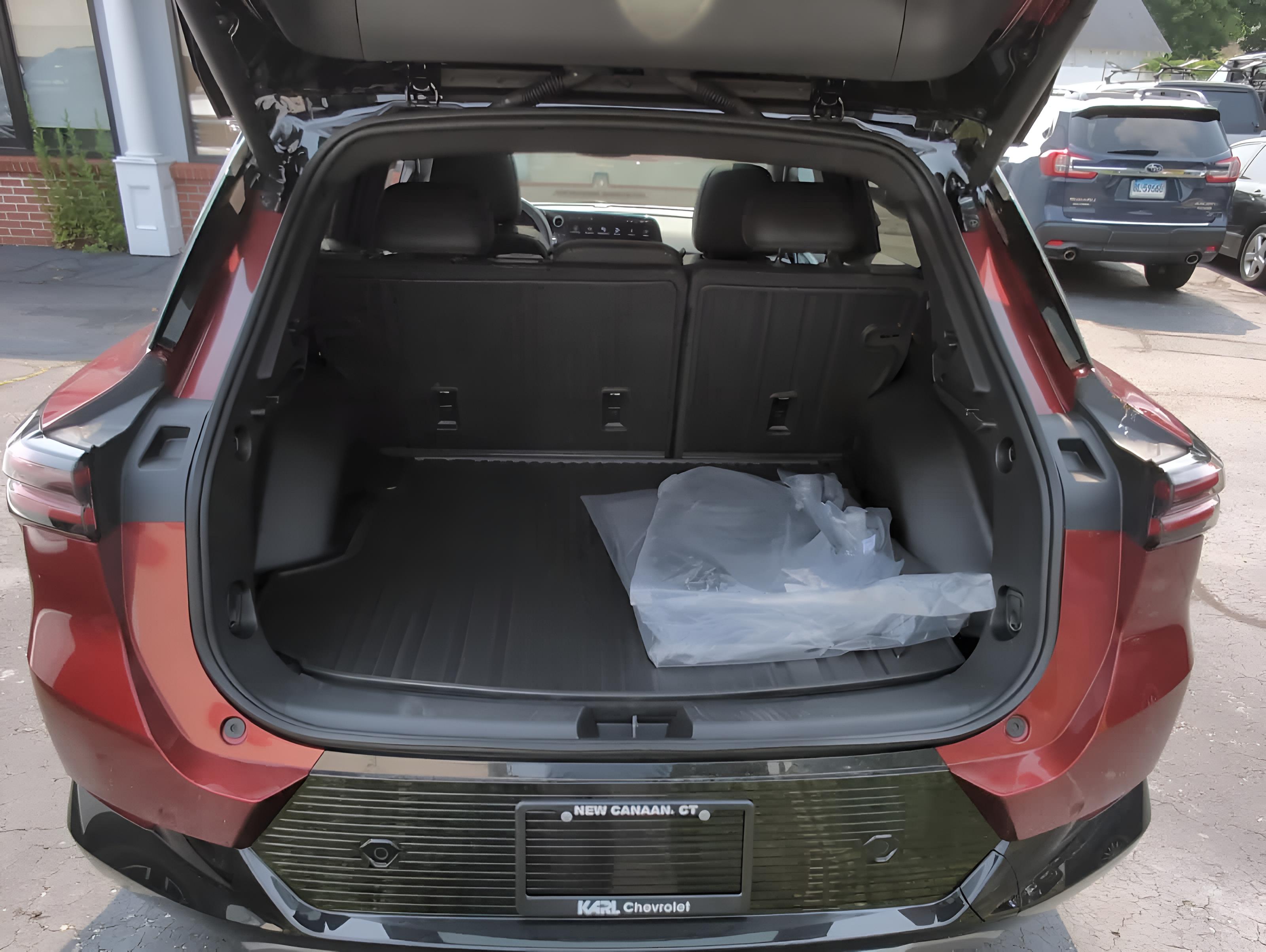 2025 Chevrolet Equinox EV LT