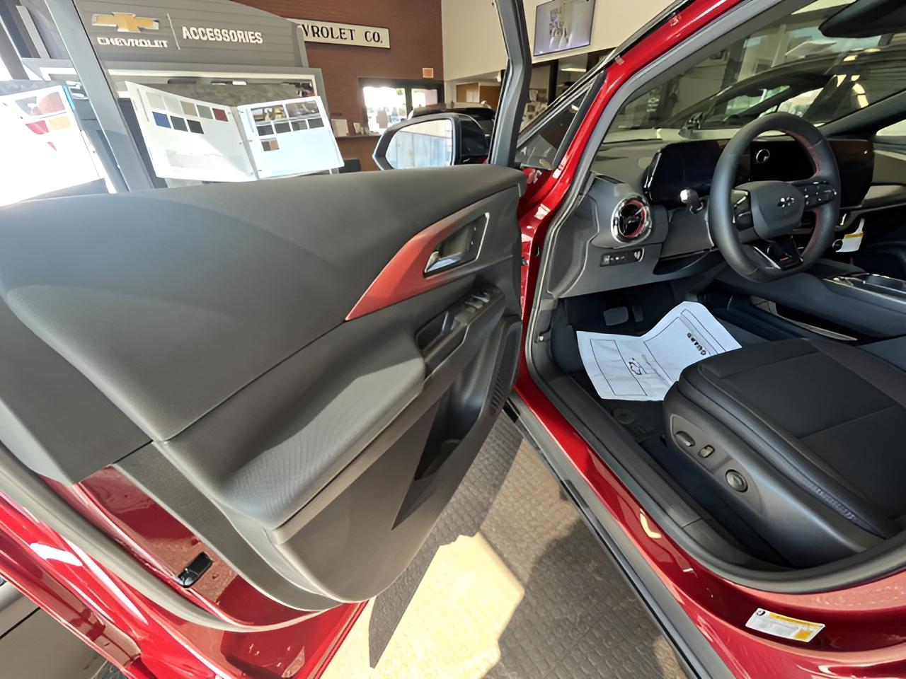 2025 Chevrolet Equinox EV RS