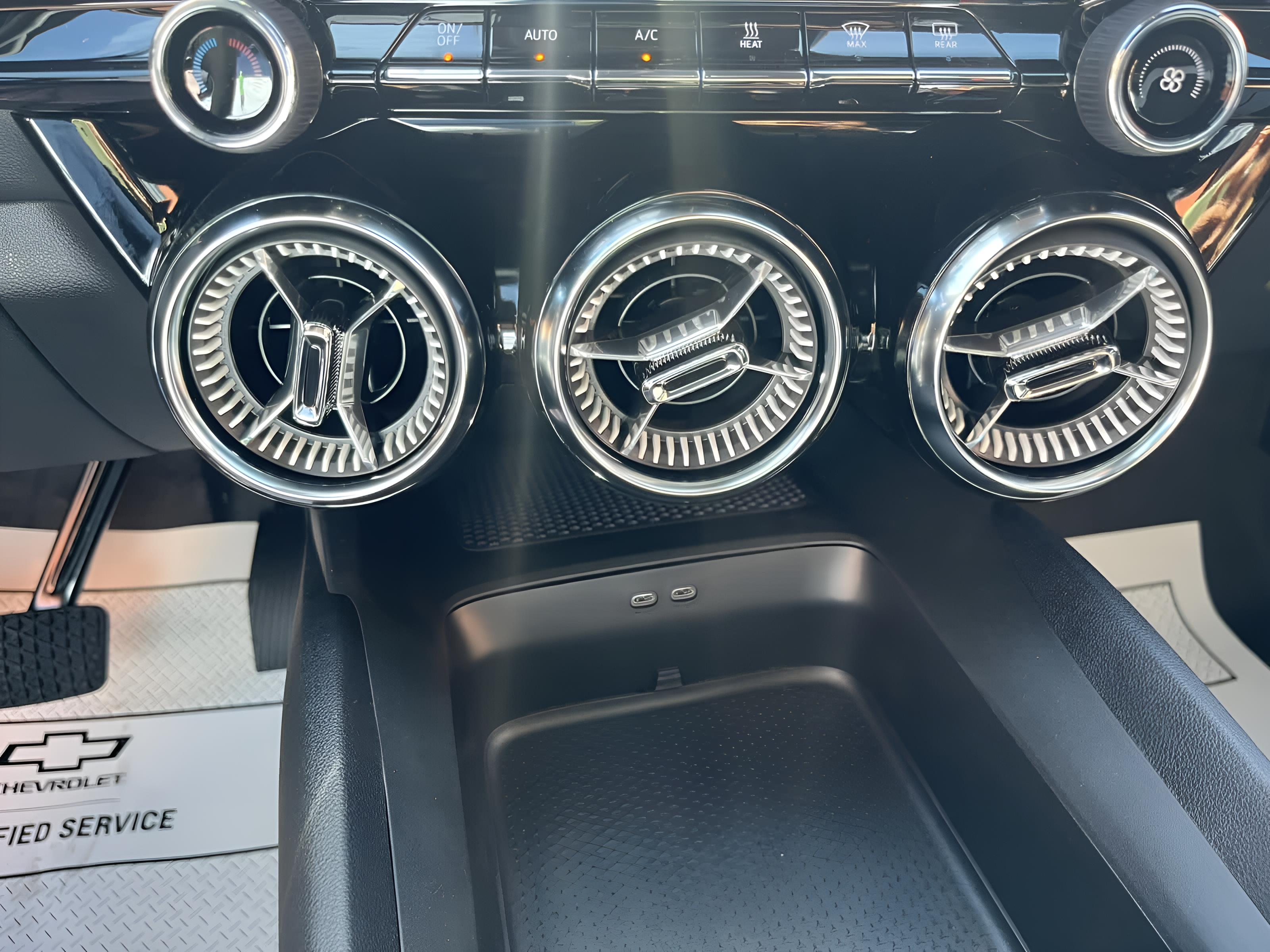 2025 Chevrolet Blazer EV LT - Photo 16