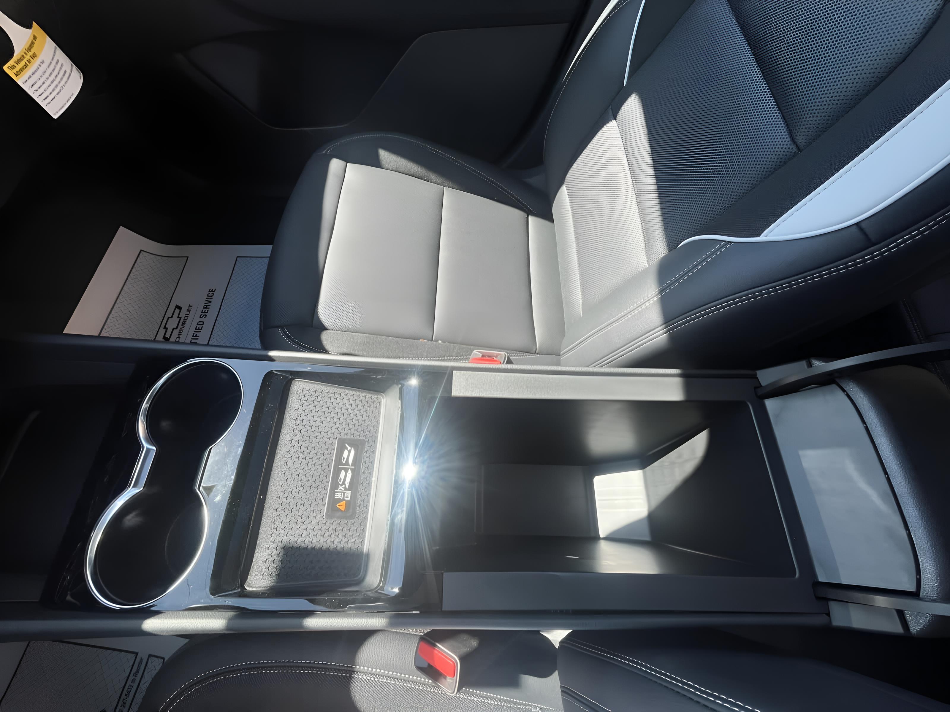 2025 Chevrolet Blazer EV LT - Photo 21