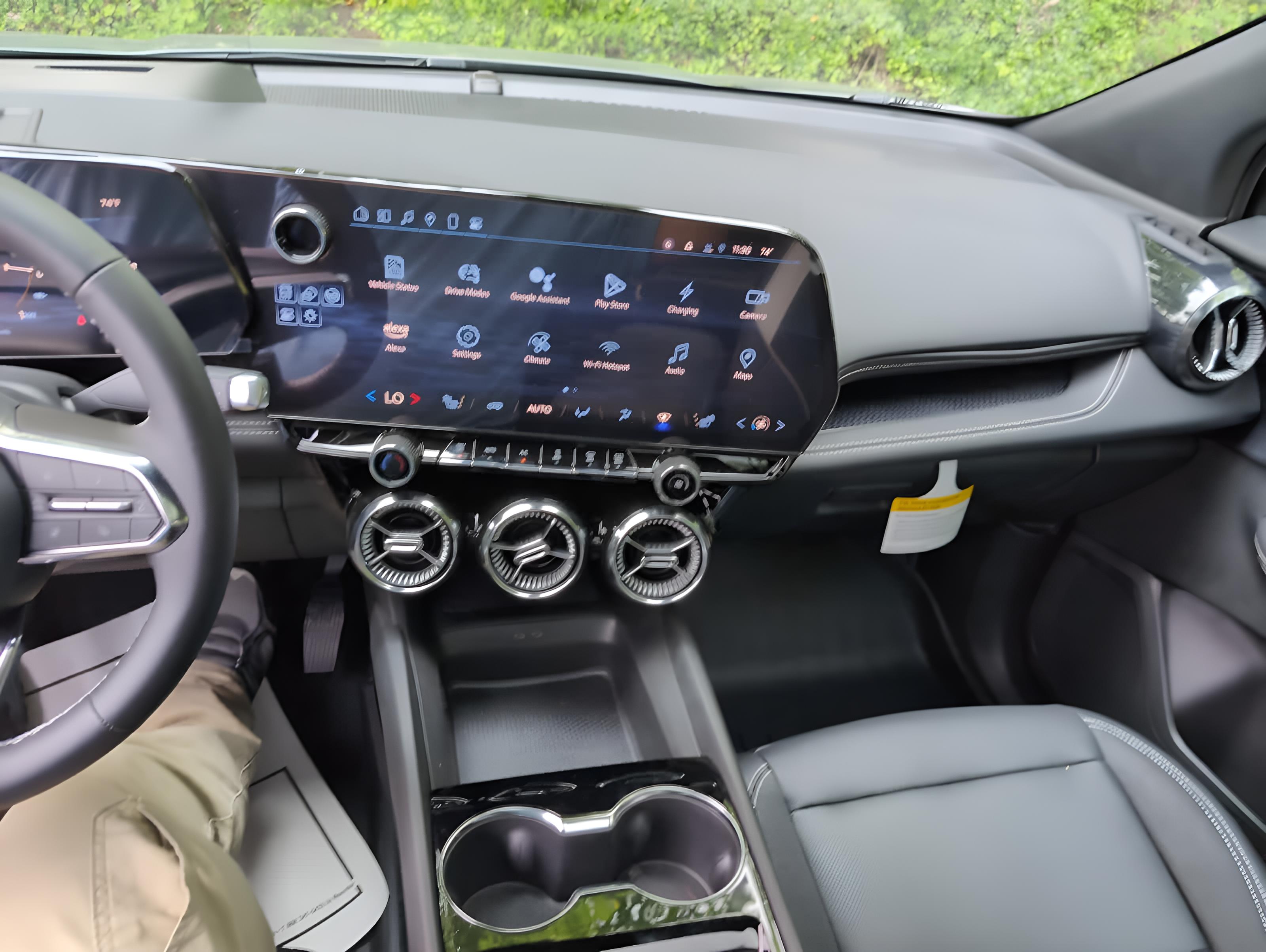2025 Chevrolet Blazer EV LT